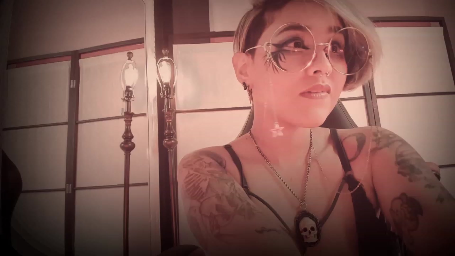 Gallery image thumbnail from AbraxxysRadio's myfreecams stream on, 02/02/2023, 24:16 image 19 of 20