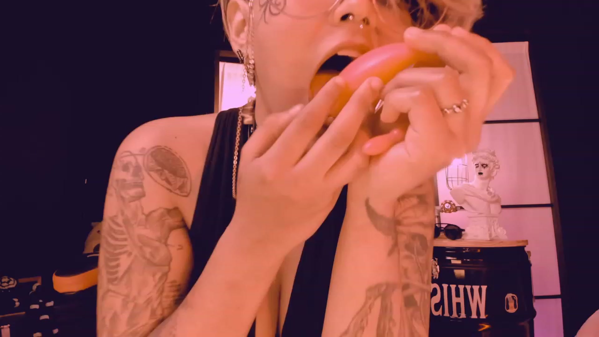 Gallery image thumbnail from AbraxxysRadio's myfreecams stream on, 02/03/2023, 01:46 image 13 of 20