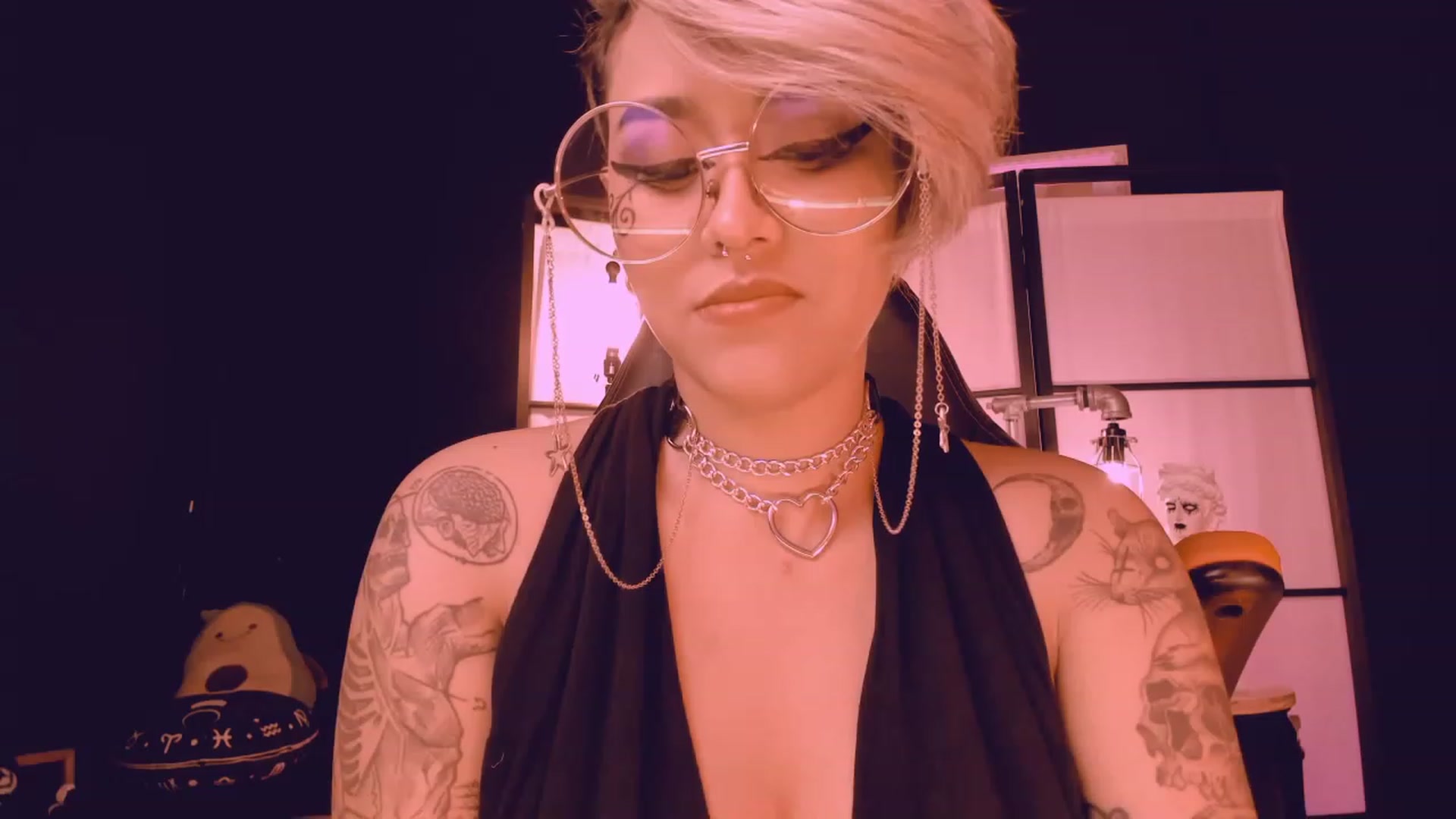 Gallery image thumbnail from AbraxxysRadio's myfreecams stream on, 02/03/2023, 01:46 image 16 of 20