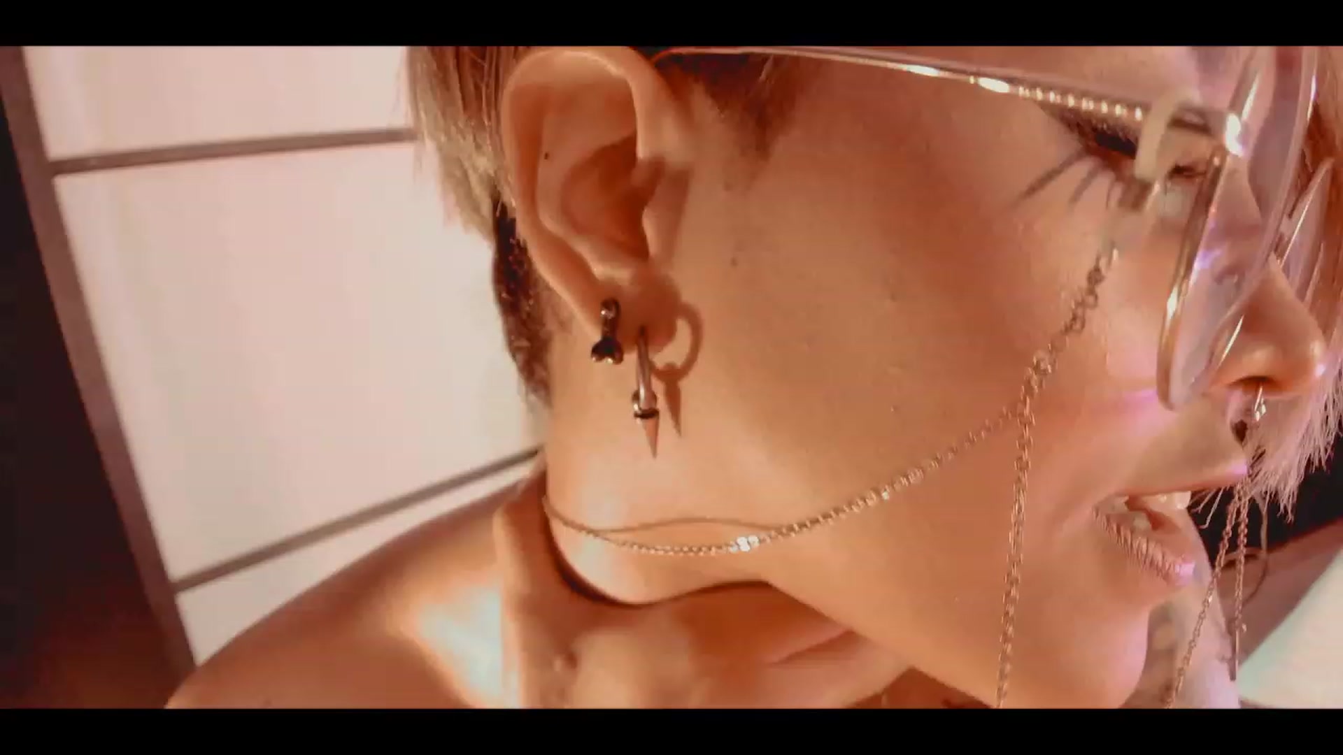 Gallery image thumbnail from AbraxxysRadio's myfreecams stream on, 02/12/2023, 19:07 image 6 of 20