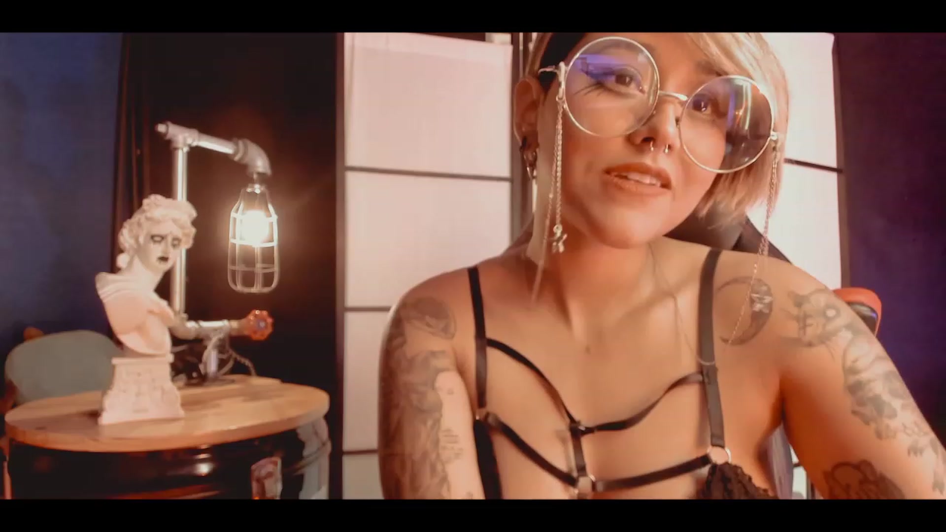 Gallery image thumbnail from AbraxxysRadio's myfreecams stream on, 02/12/2023, 19:58 image 14 of 20