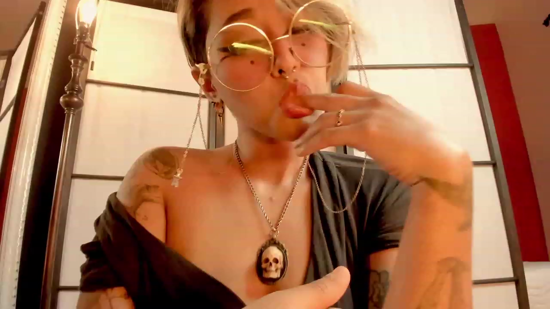 Gallery image thumbnail from AbraxxysRadio's myfreecams stream on, 02/14/2023, 23:26 image 3 of 20