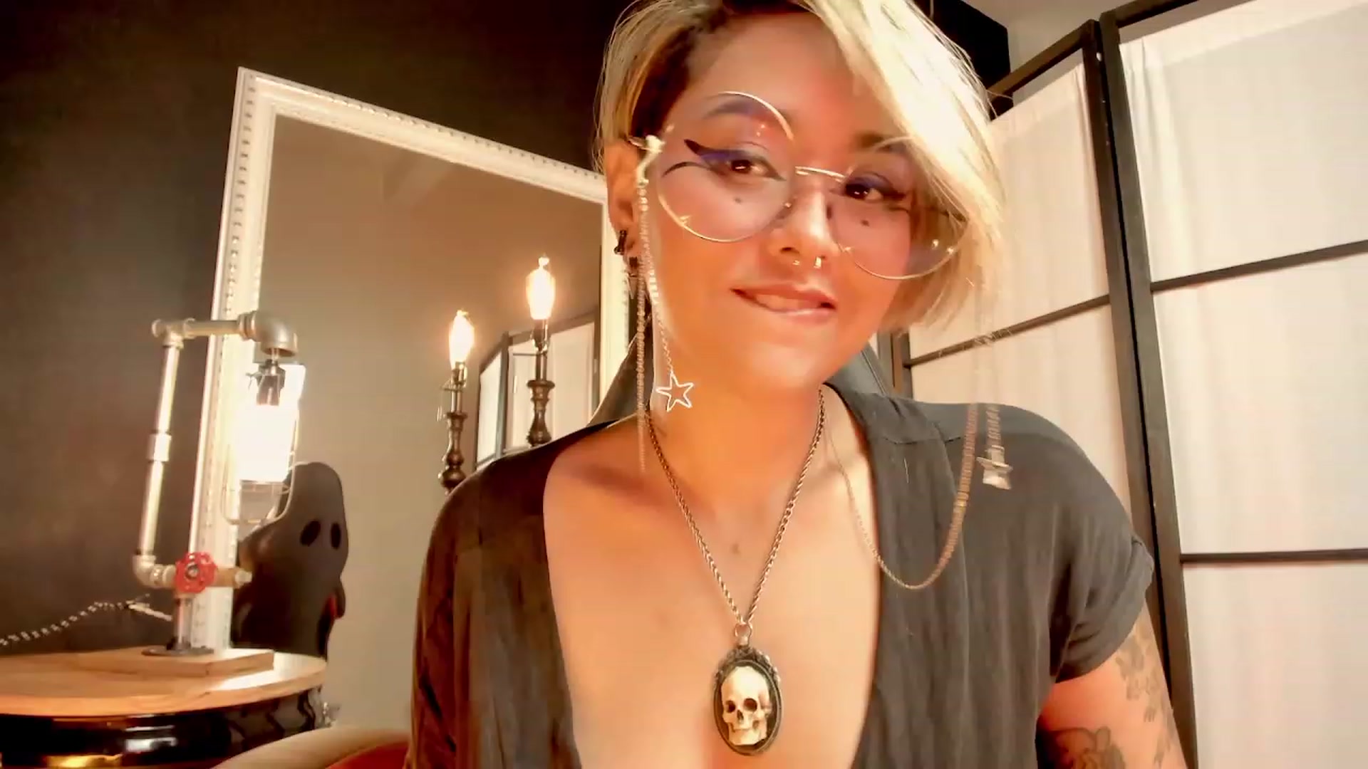 Gallery image thumbnail from AbraxxysRadio's myfreecams stream on, 02/15/2023, 01:33 image 19 of 20