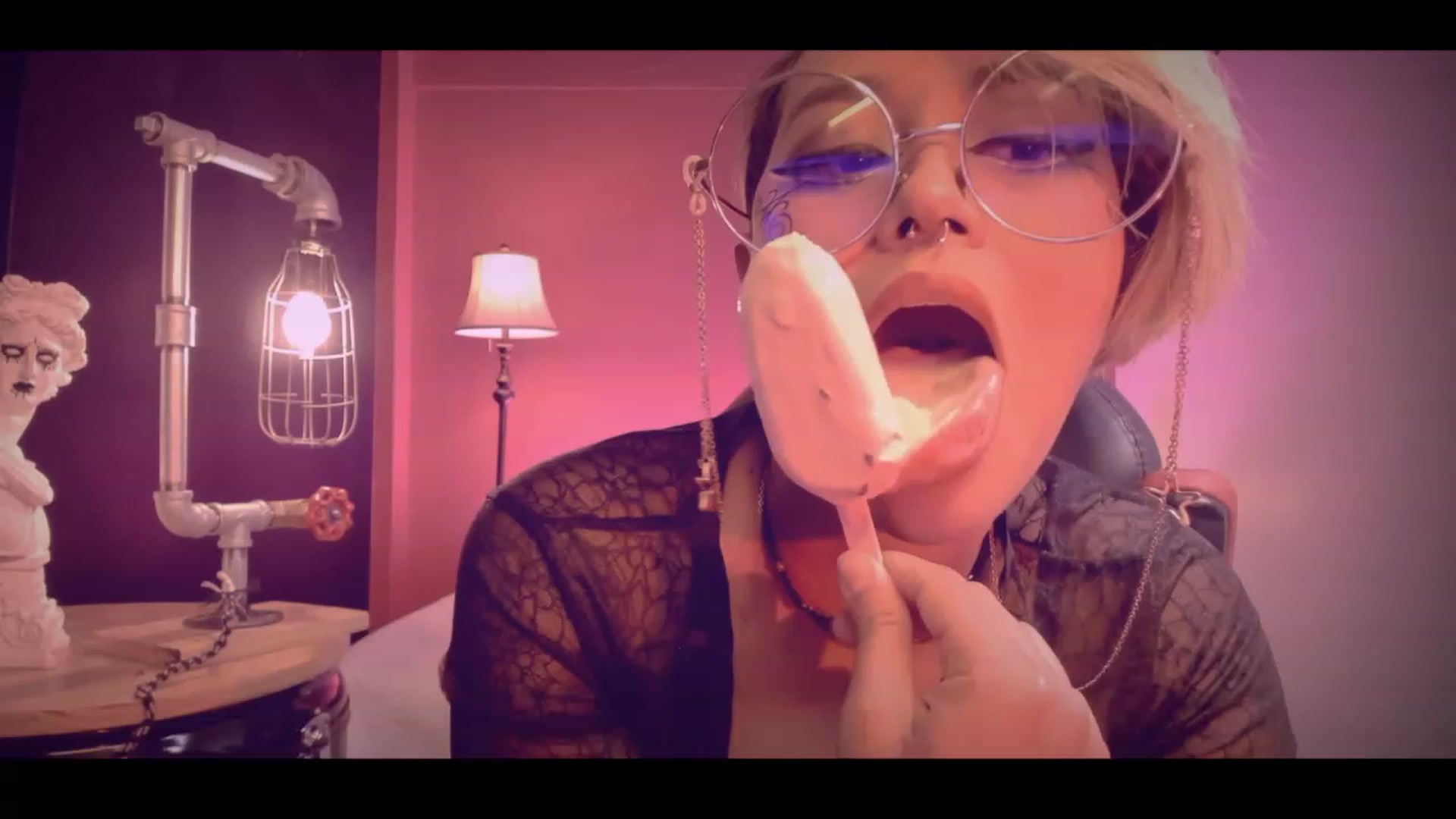 Gallery image thumbnail from AbraxxysRadio's myfreecams stream on, 02/15/2023, 23:34 image 8 of 20