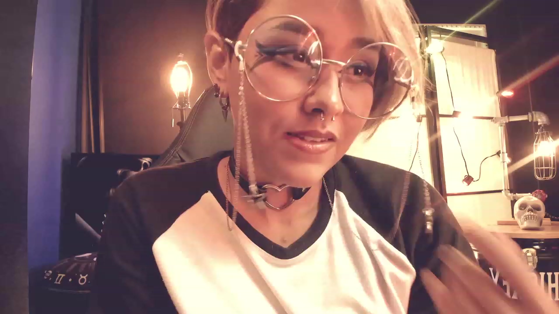 Gallery image thumbnail from AbraxxysRadio's myfreecams stream on, 02/21/2023, 01:42 image 16 of 20