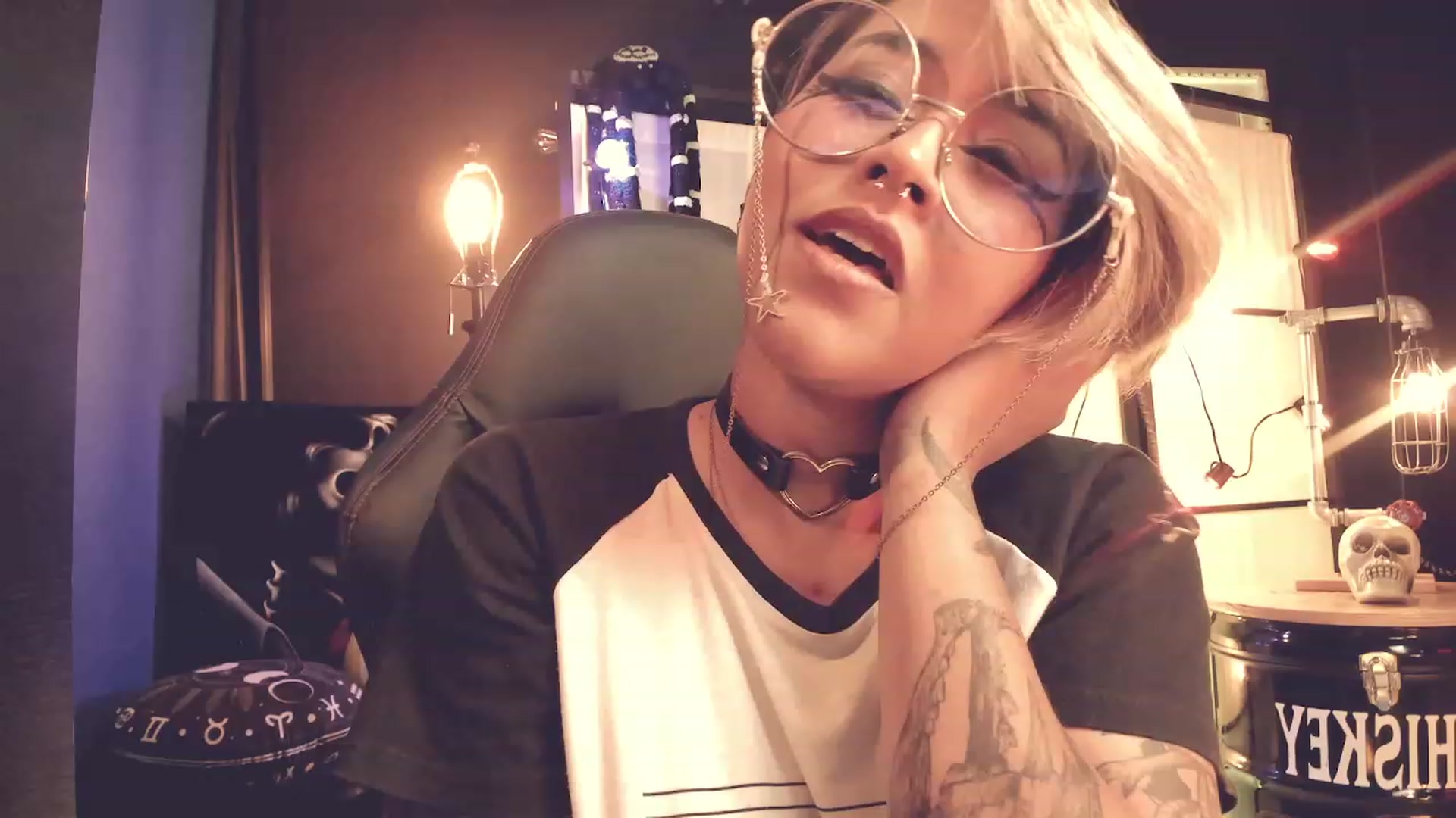 Gallery image thumbnail from AbraxxysRadio's myfreecams stream on, 02/21/2023, 01:42 image 19 of 20