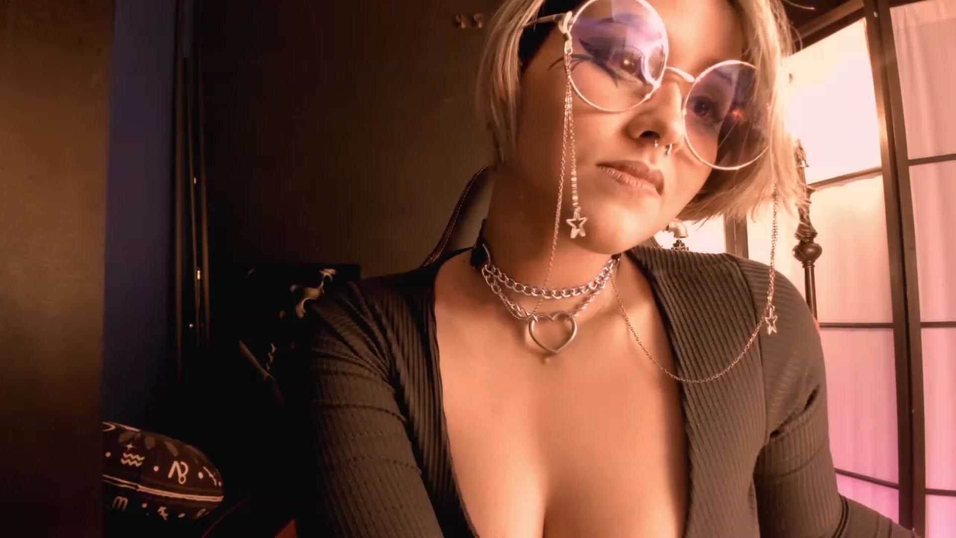 Gallery image thumbnail from AbraxxysRadio's myfreecams stream on, 02/23/2023, 24:36 image 20 of 20