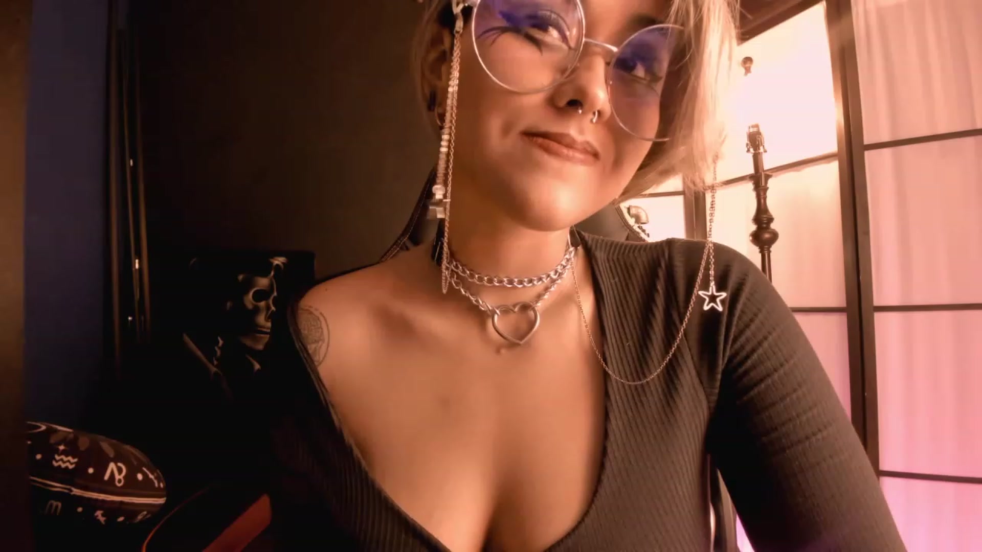 Gallery image thumbnail from AbraxxysRadio's myfreecams stream on, 02/23/2023, 01:29 image 13 of 20