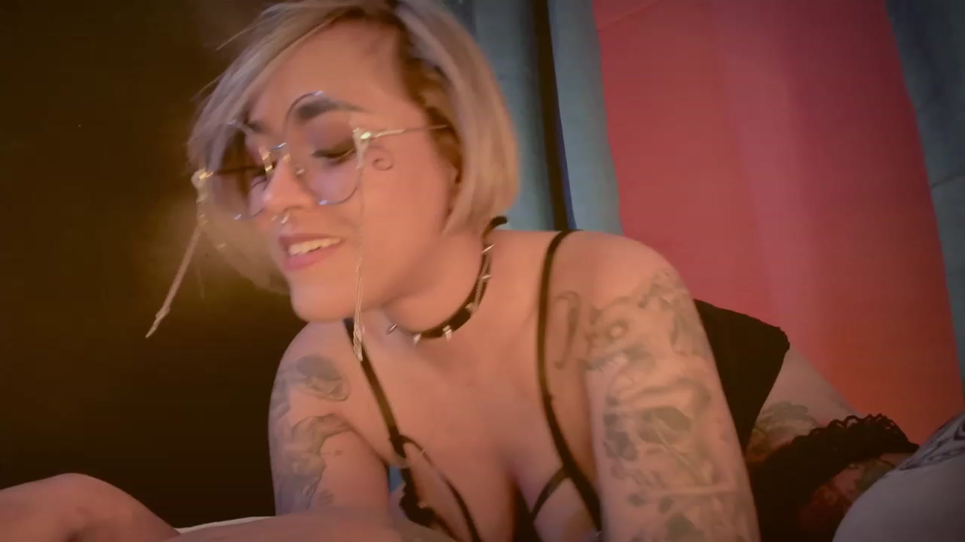 Gallery image thumbnail from AbraxxysRadio's myfreecams stream on, 02/23/2023, 23:20 image 13 of 20