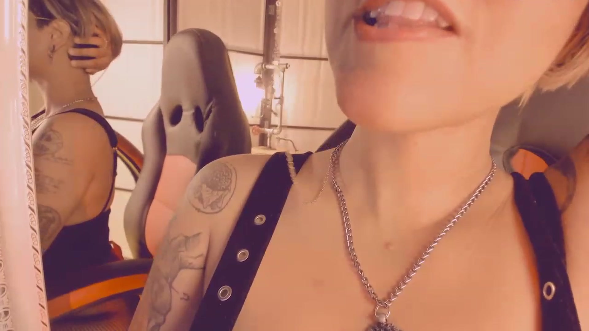 Gallery image thumbnail from AbraxxysRadio's myfreecams stream on, 02/26/2023, 20:58 image 10 of 20