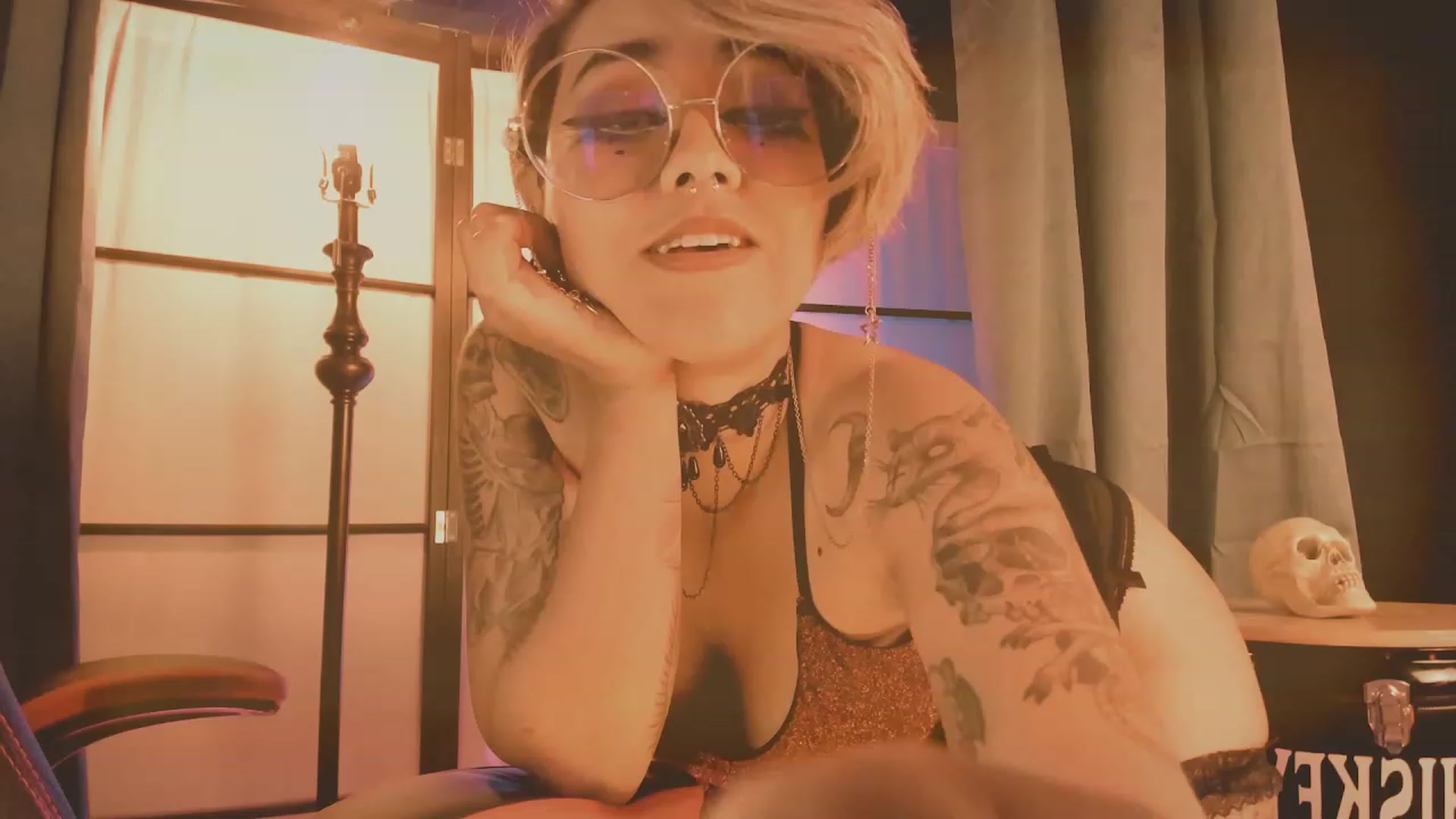 Gallery image thumbnail from AbraxxysRadio's myfreecams stream on, 03/04/2023, 24:06 image 17 of 20