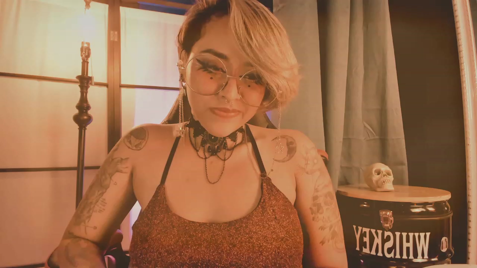 Gallery image thumbnail from AbraxxysRadio's myfreecams stream on, 03/04/2023, 02:06 image 11 of 20