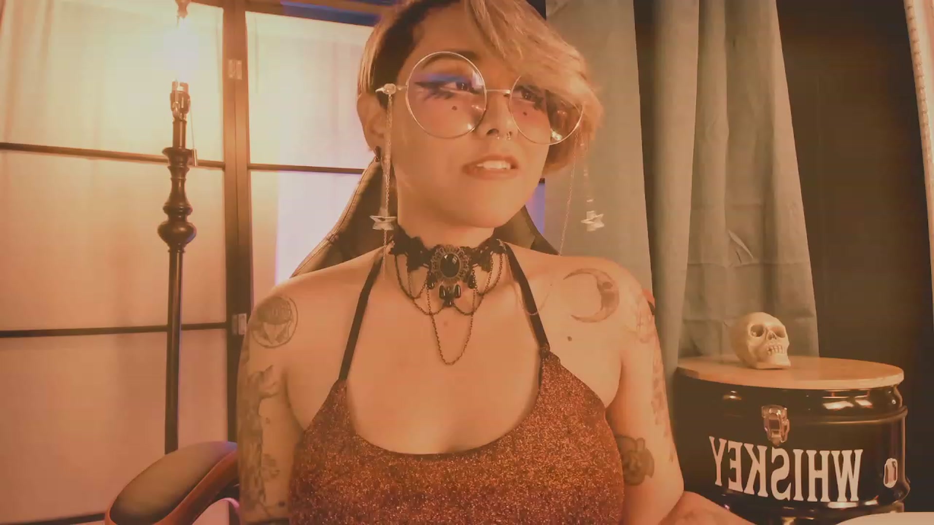 Gallery image thumbnail from AbraxxysRadio's myfreecams stream on, 03/04/2023, 02:06 image 19 of 20