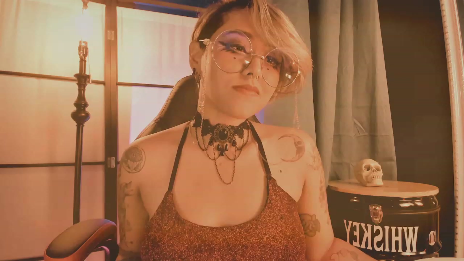 Gallery image thumbnail from AbraxxysRadio's myfreecams stream on, 03/04/2023, 02:06 image 2 of 20