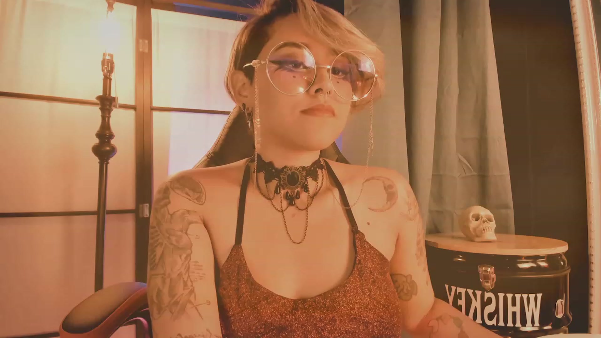 Gallery image thumbnail from AbraxxysRadio's myfreecams stream on, 03/04/2023, 02:06 image 1 of 20