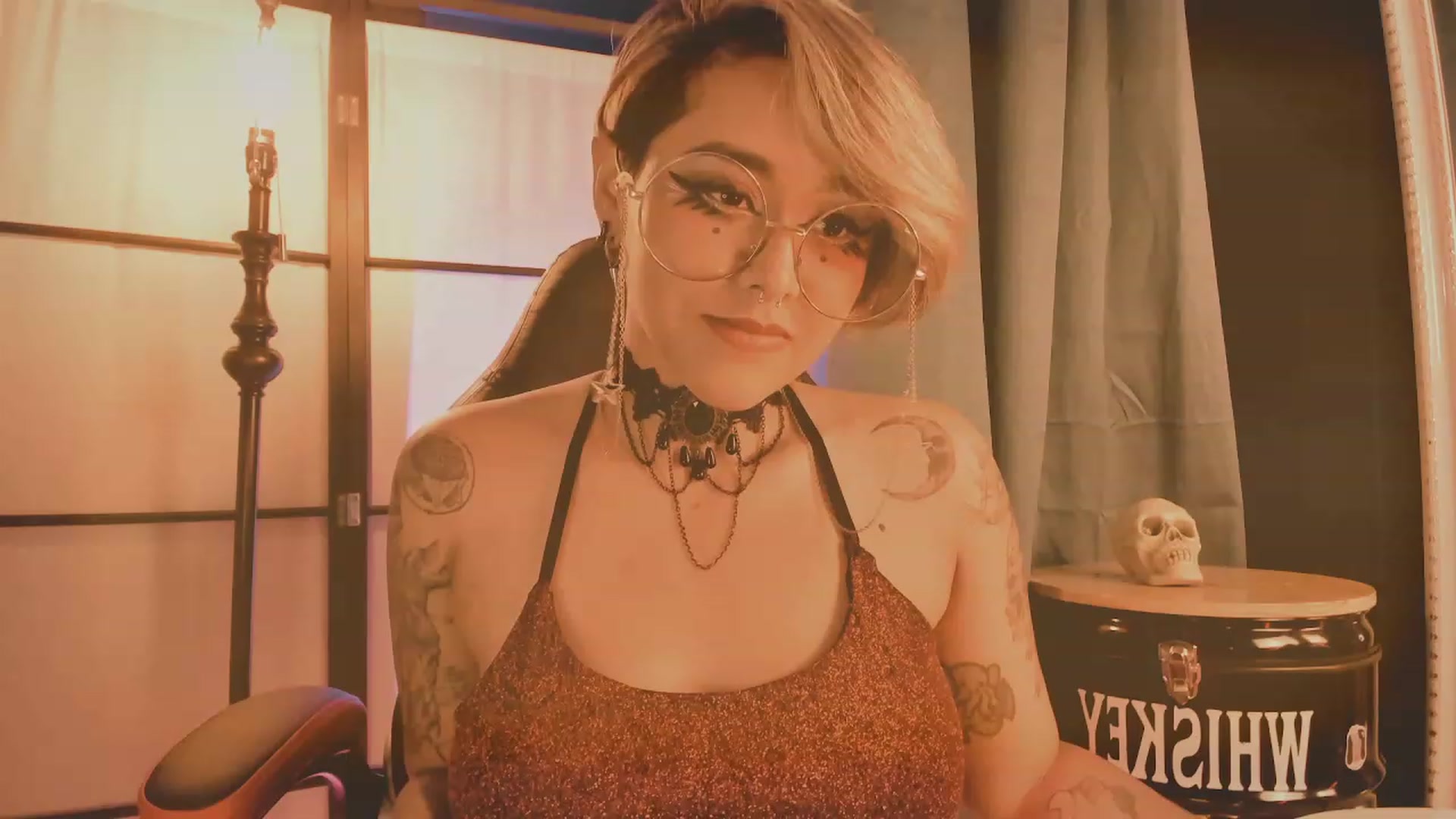 Gallery image thumbnail from AbraxxysRadio's myfreecams stream on, 03/04/2023, 02:06 image 3 of 20