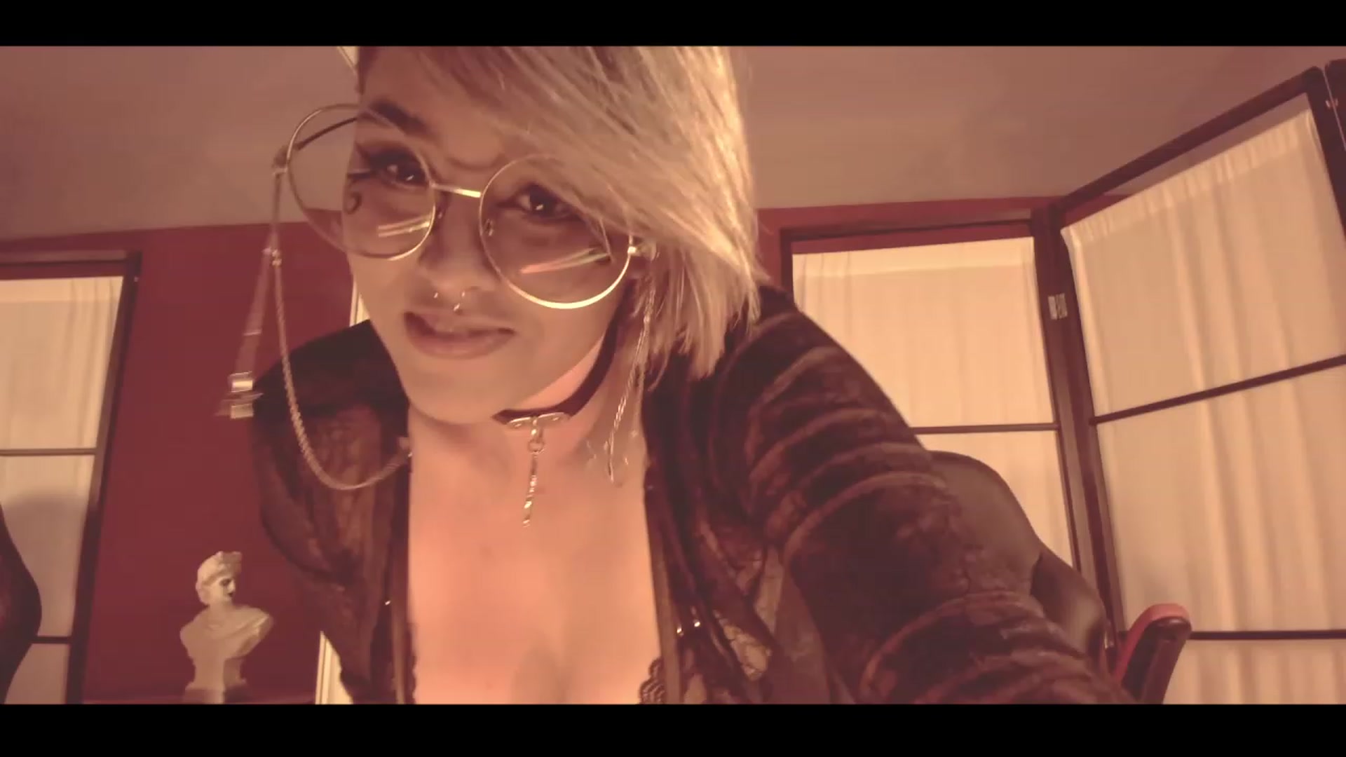 Gallery image thumbnail from AbraxxysRadio's myfreecams stream on, 03/11/2023, 23:44 image 4 of 20