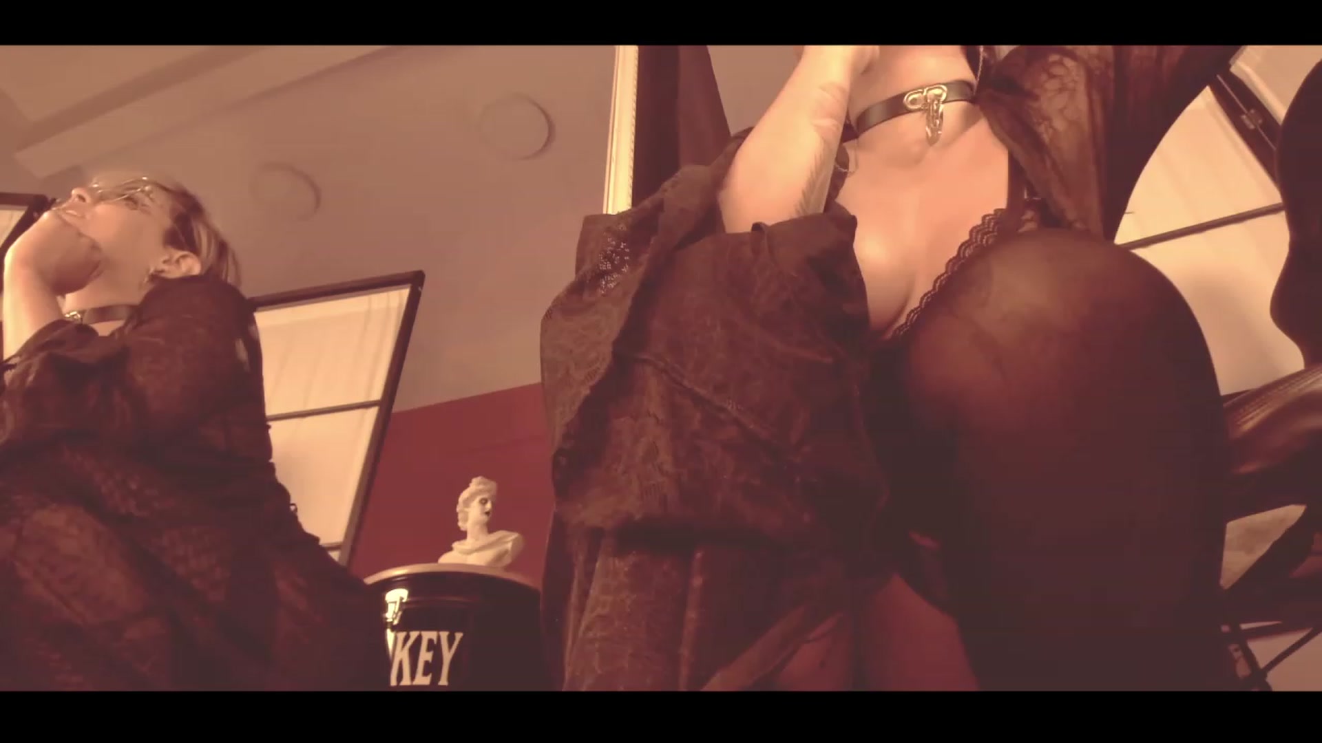 Gallery image thumbnail from AbraxxysRadio's myfreecams stream on, 03/12/2023, 24:41 image 13 of 20