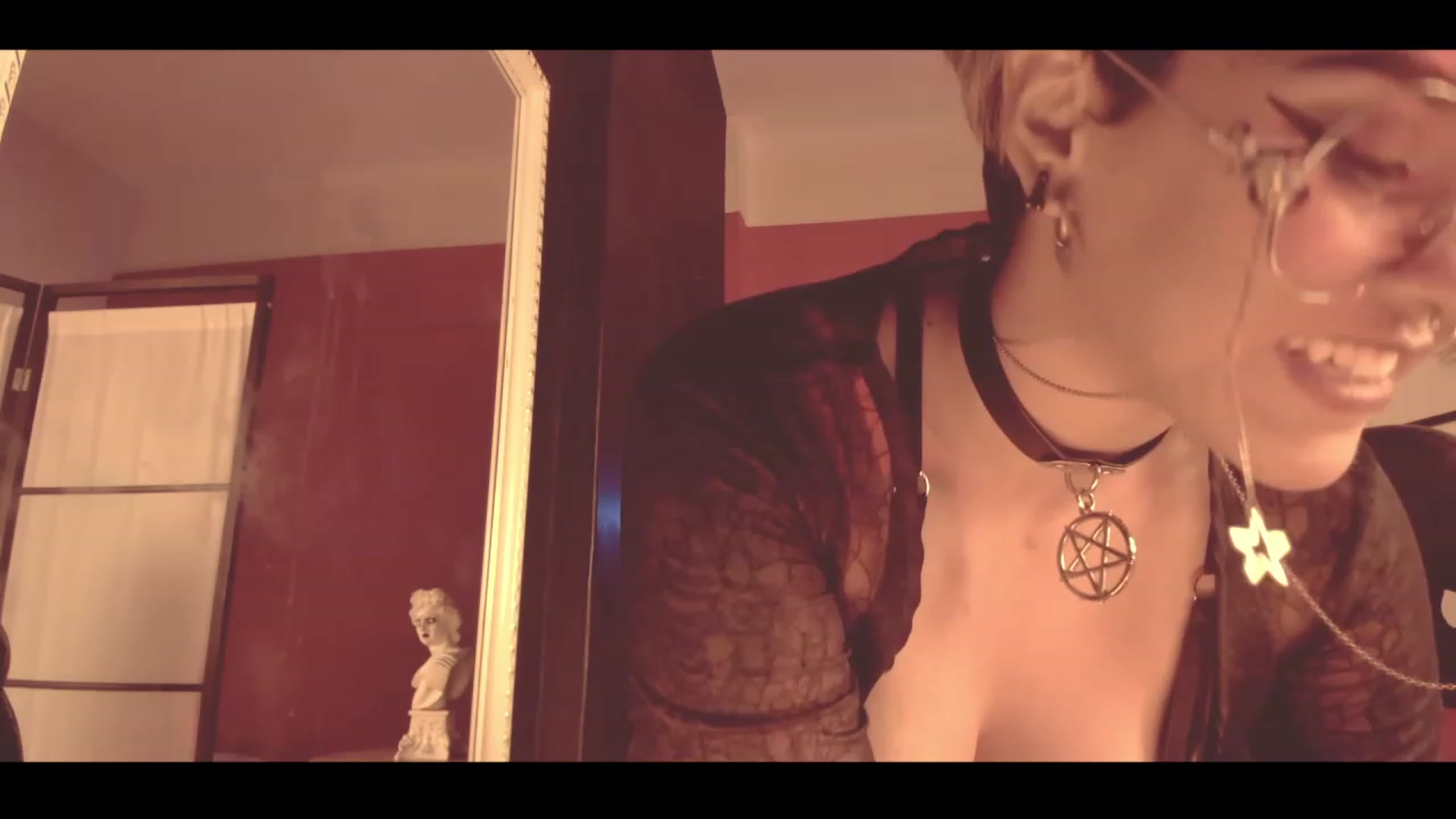 Gallery image thumbnail from AbraxxysRadio's myfreecams stream on, 03/12/2023, 02:27 image 14 of 20