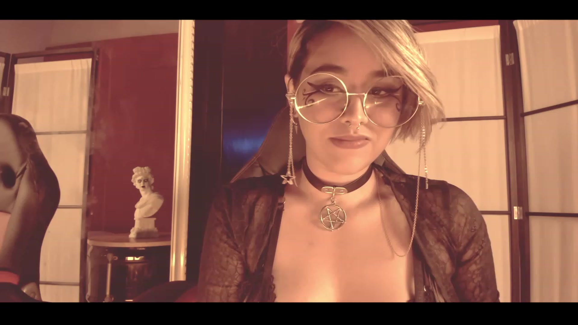 Gallery image thumbnail from AbraxxysRadio's myfreecams stream on, 03/12/2023, 02:27 image 1 of 20