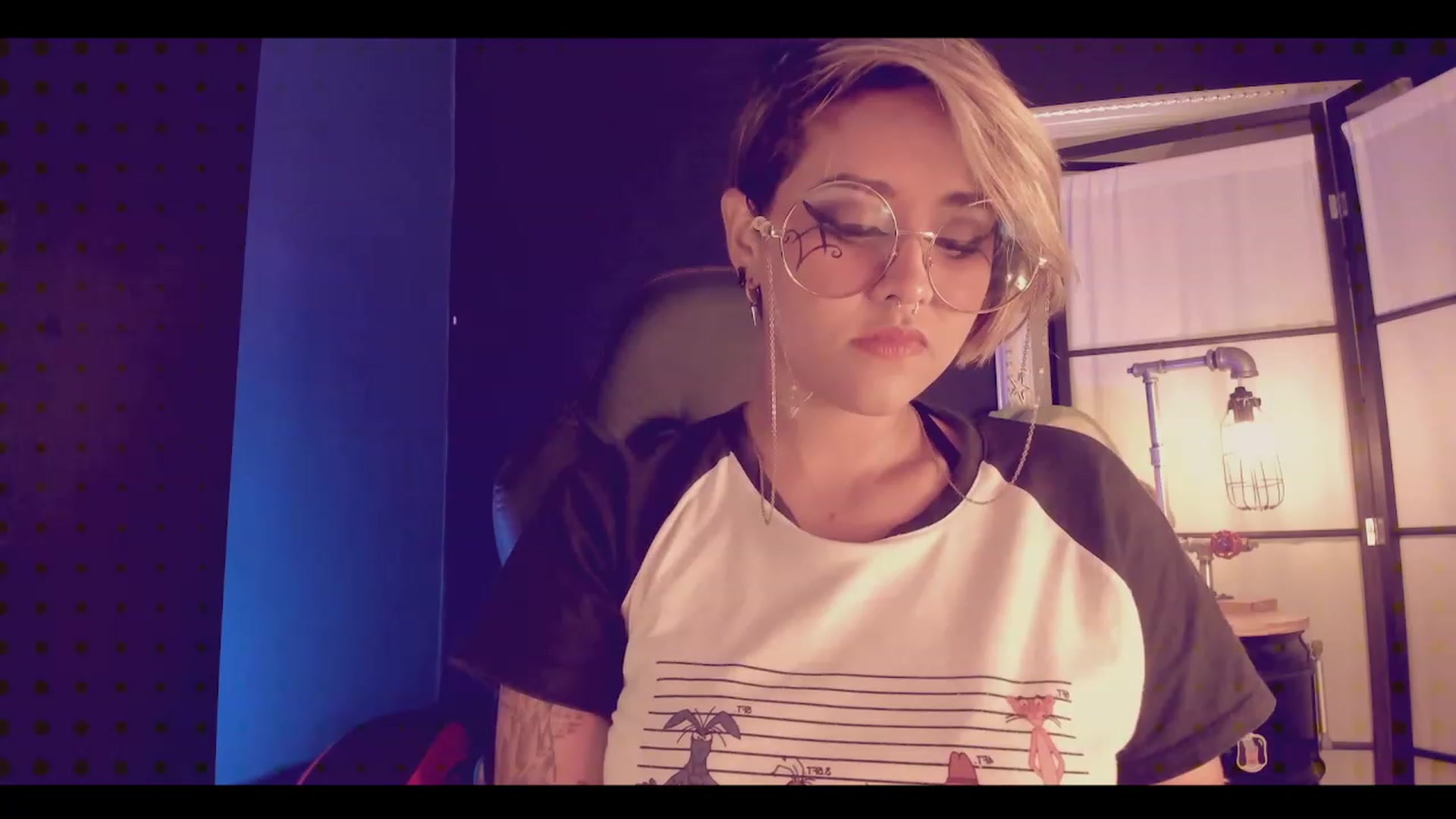 Gallery image thumbnail from AbraxxysRadio's myfreecams stream on, 03/14/2023, 23:51 image 20 of 20