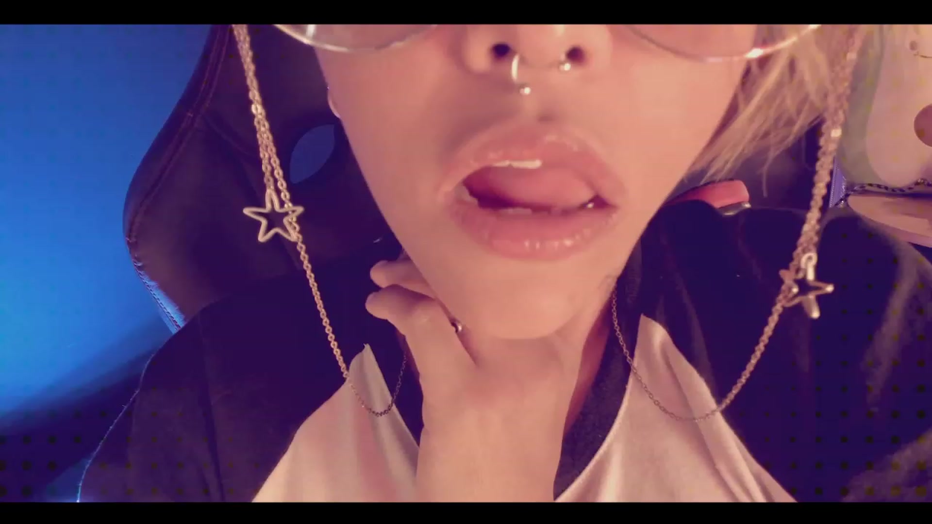 Gallery image thumbnail from AbraxxysRadio's myfreecams stream on, 03/15/2023, 01:07 image 15 of 20