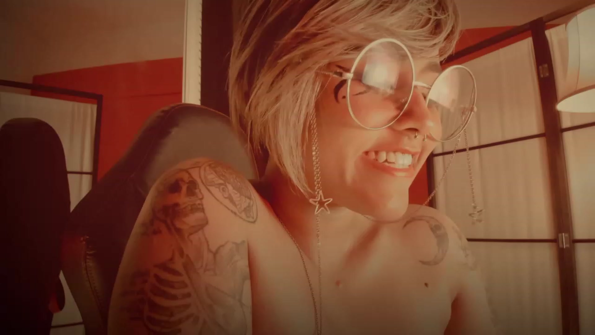 Gallery image thumbnail from AbraxxysRadio's myfreecams stream on, 03/23/2023, 01:56 image 16 of 20