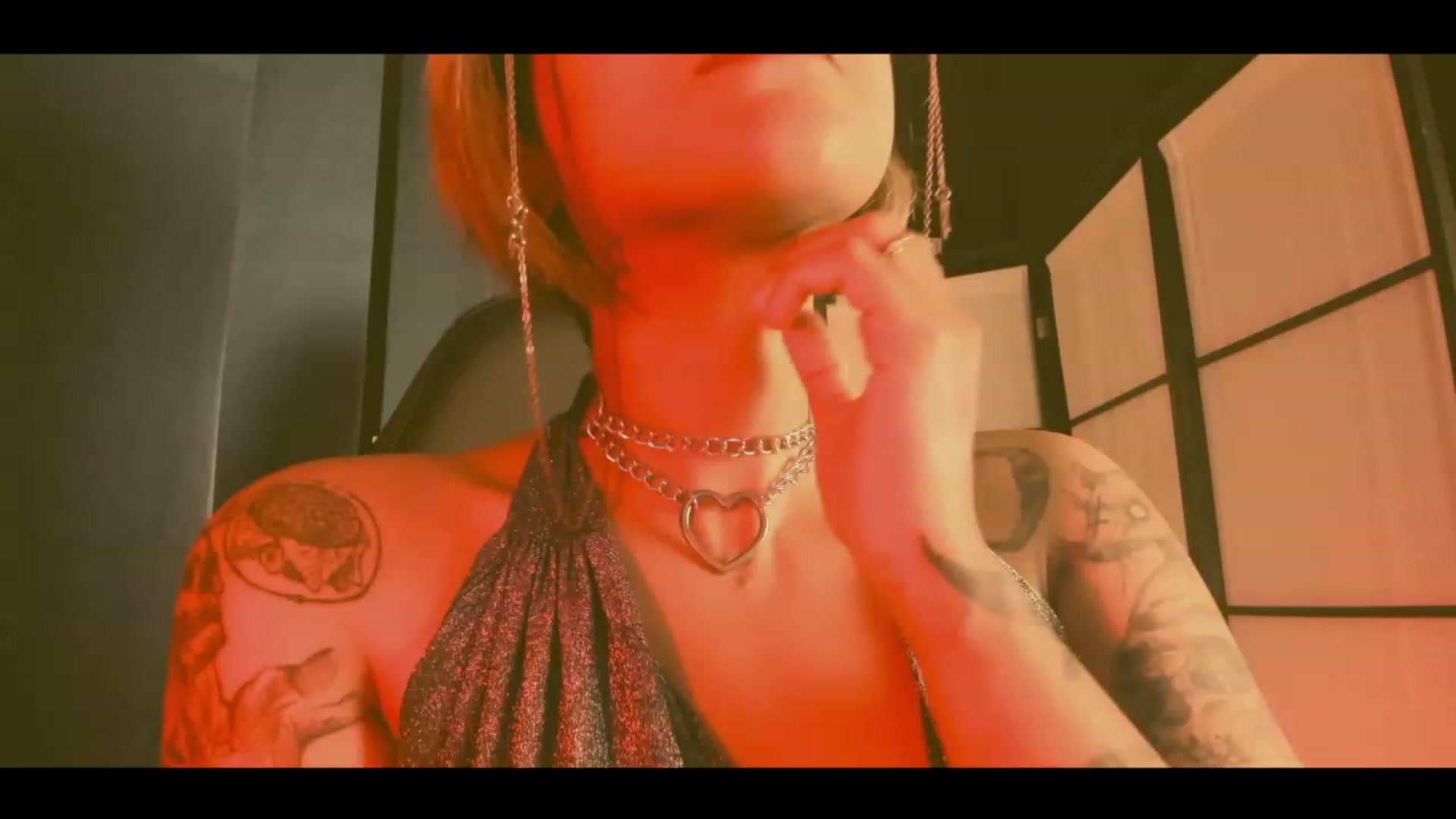 Gallery image thumbnail from AbraxxysRadio's myfreecams stream on, 03/24/2023, 01:46 image 11 of 20