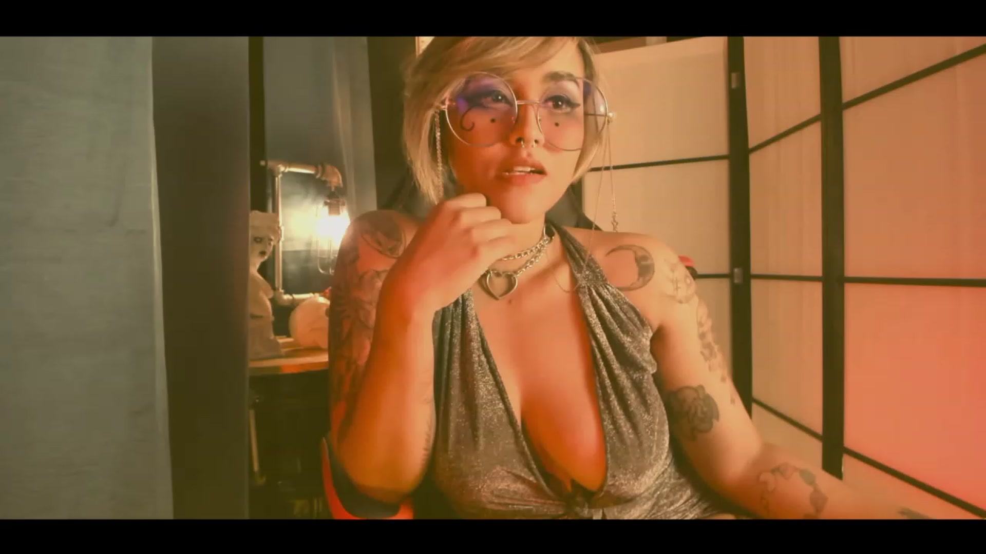 Gallery image thumbnail from AbraxxysRadio's myfreecams stream on, 03/24/2023, 01:46 image 1 of 20