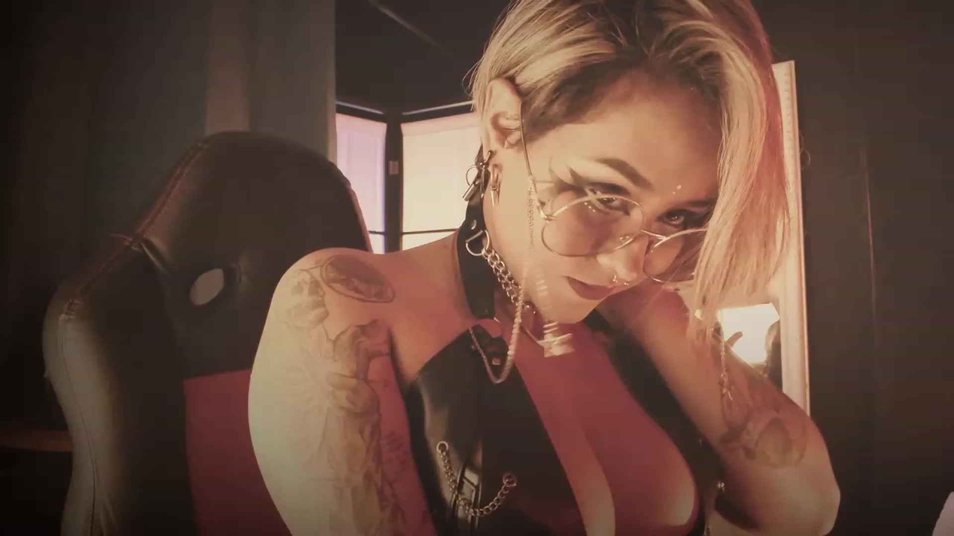 Gallery image thumbnail from AbraxxysRadio's myfreecams stream on, 03/26/2023, 18:29 image 2 of 20