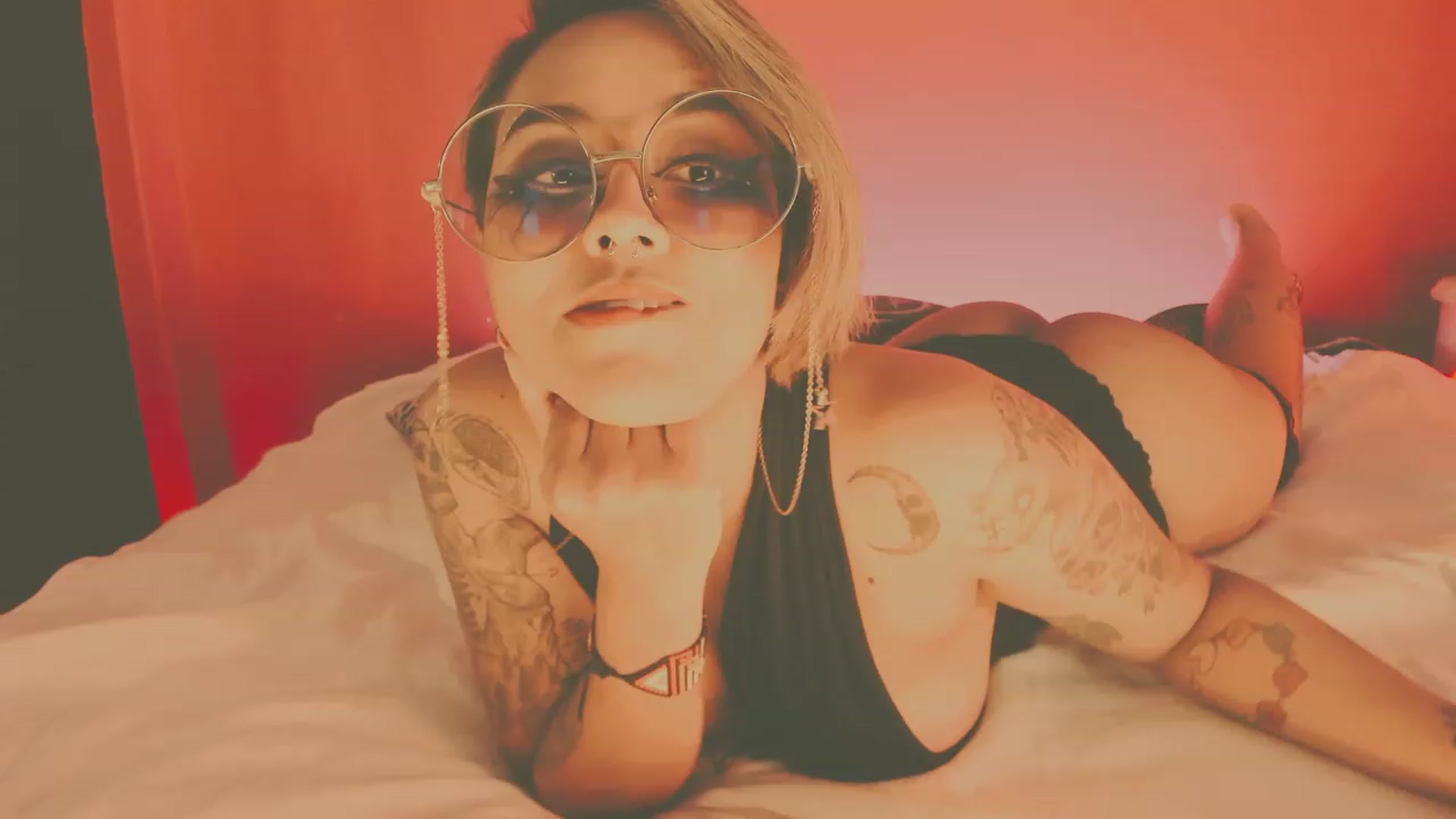 Gallery image thumbnail from AbraxxysRadio's myfreecams stream on, 03/28/2023, 23:43 image 20 of 20