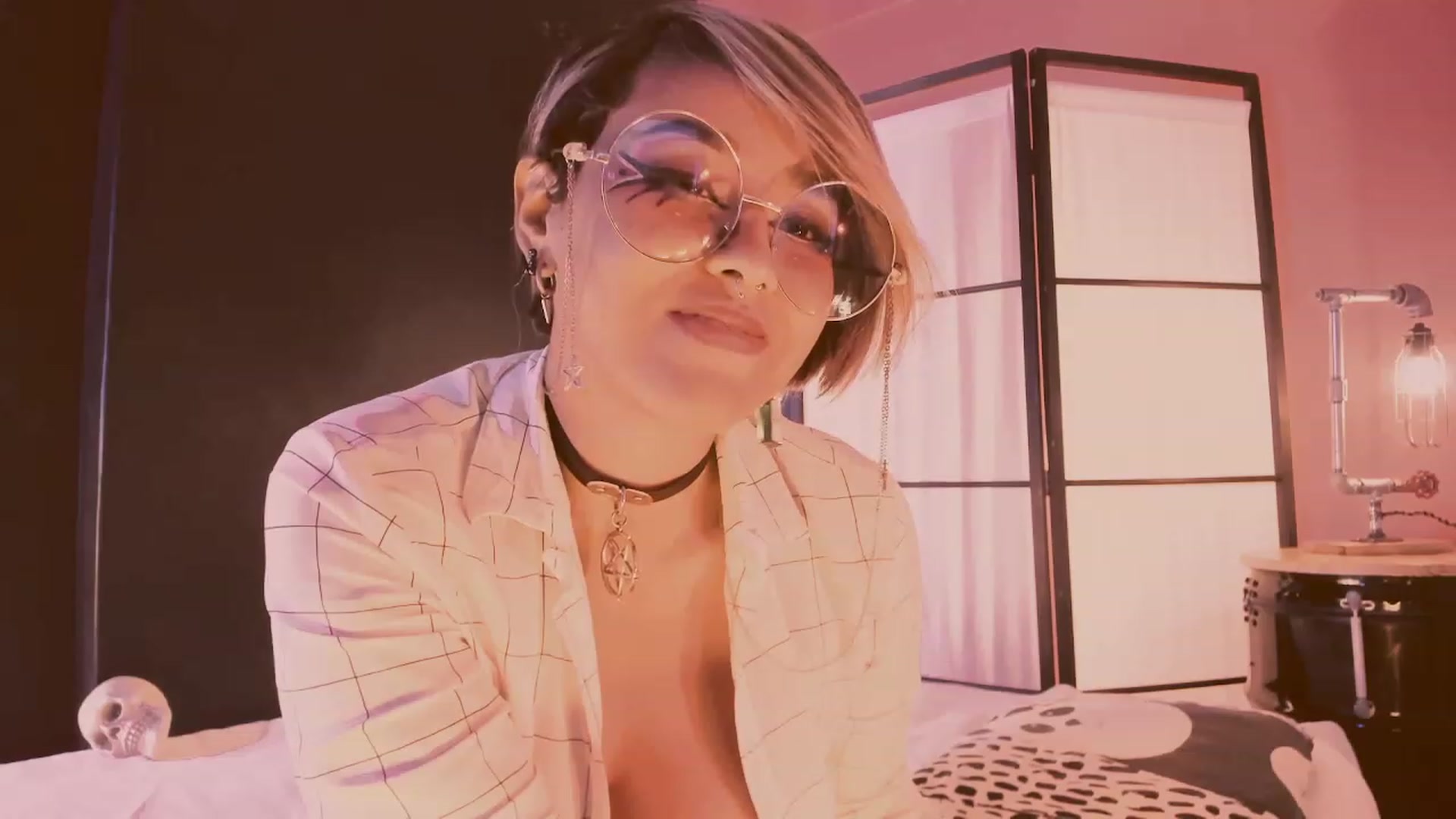 Gallery image thumbnail from AbraxxysRadio's myfreecams stream on, 03/30/2023, 22:48 image 18 of 20