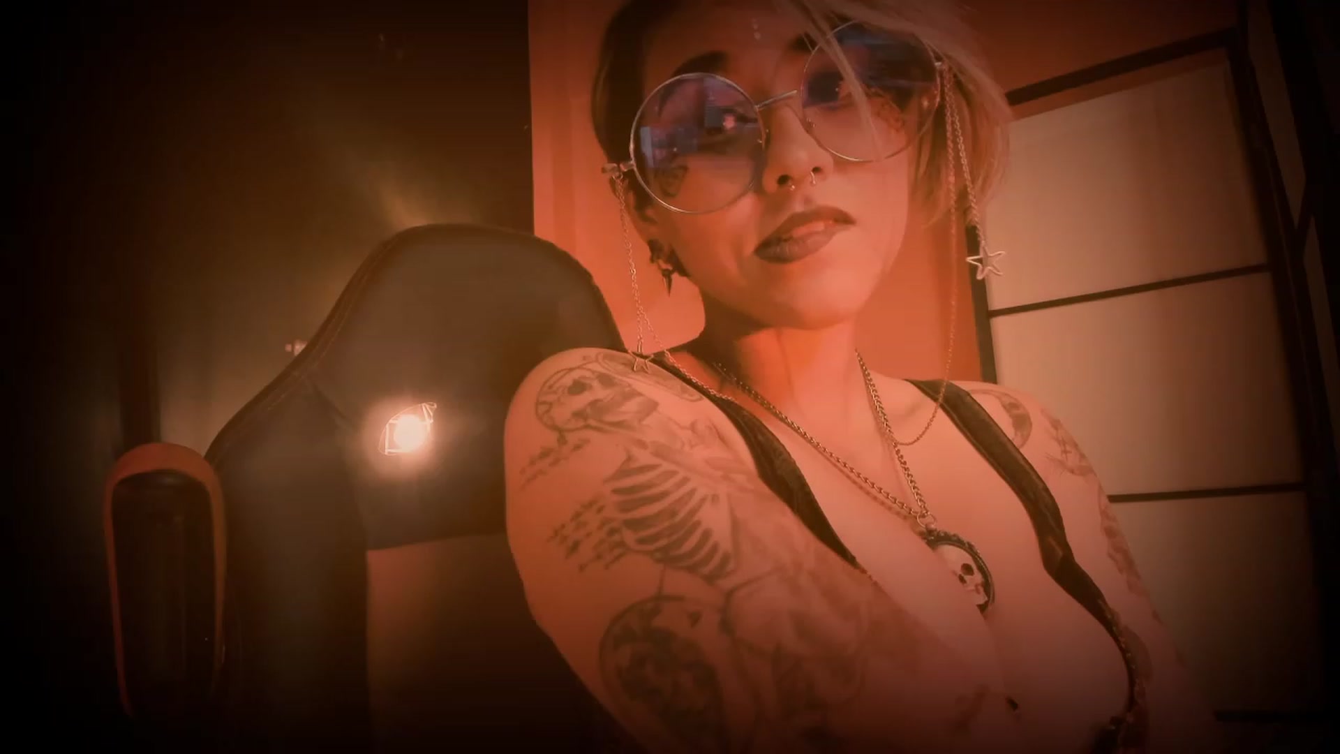 Gallery image thumbnail from AbraxxysRadio's myfreecams stream on, 04/06/2023, 24:22 image 12 of 20