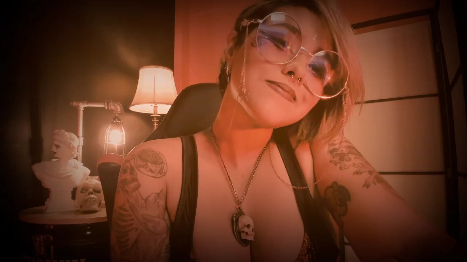 Gallery image thumbnail from AbraxxysRadio's myfreecams stream on, 04/06/2023, 01:16 image 3 of 20