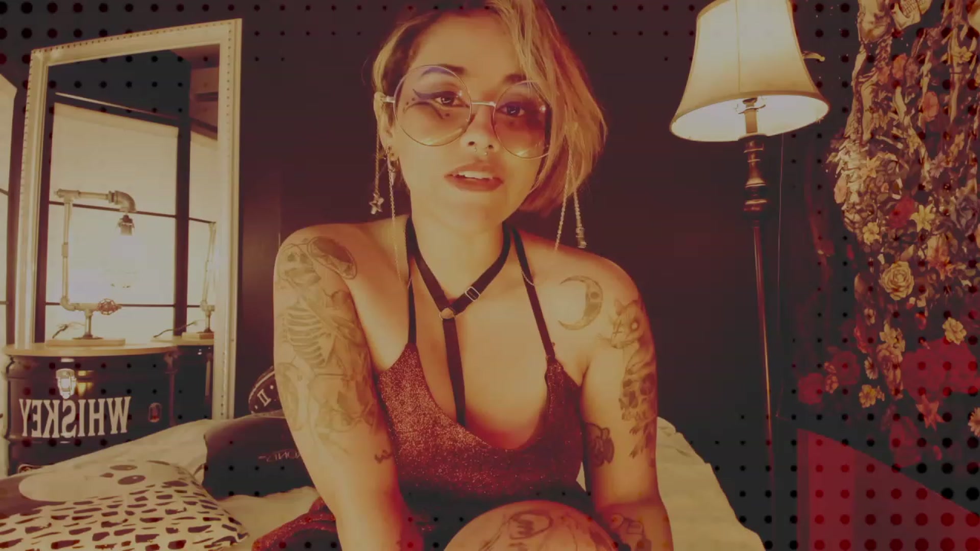 Gallery image thumbnail from AbraxxysRadio's myfreecams stream on, 04/07/2023, 24:50 image 6 of 20