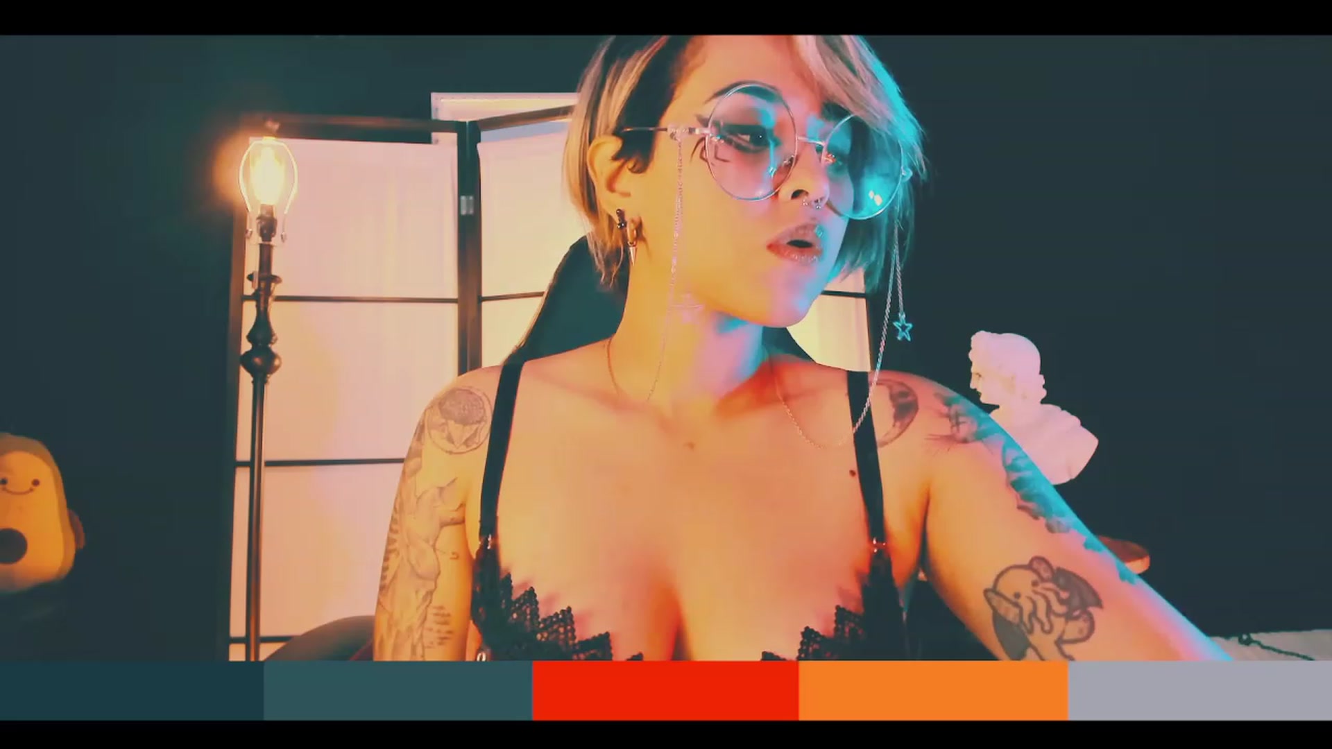 Gallery image thumbnail from AbraxxysRadio's myfreecams stream on, 04/09/2023, 19:58 image 7 of 20