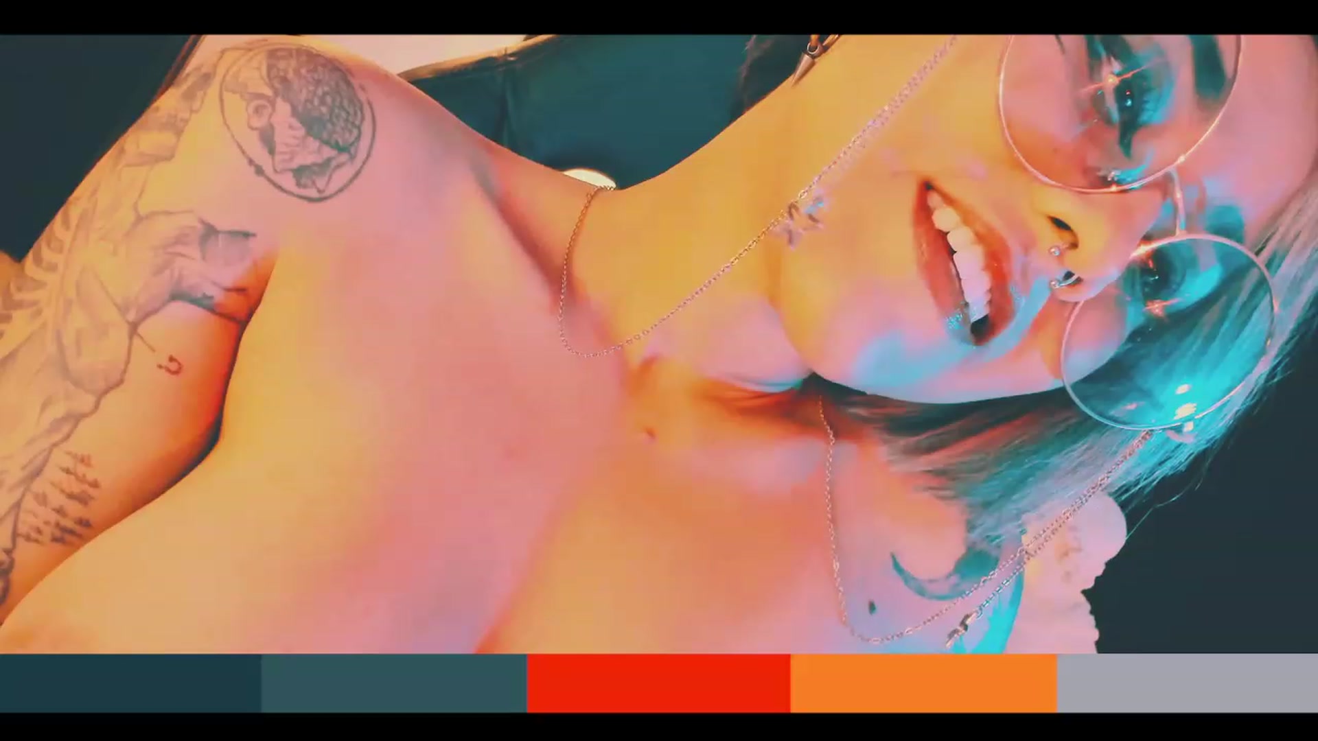 Gallery image thumbnail from AbraxxysRadio's myfreecams stream on, 04/09/2023, 19:58 image 15 of 20