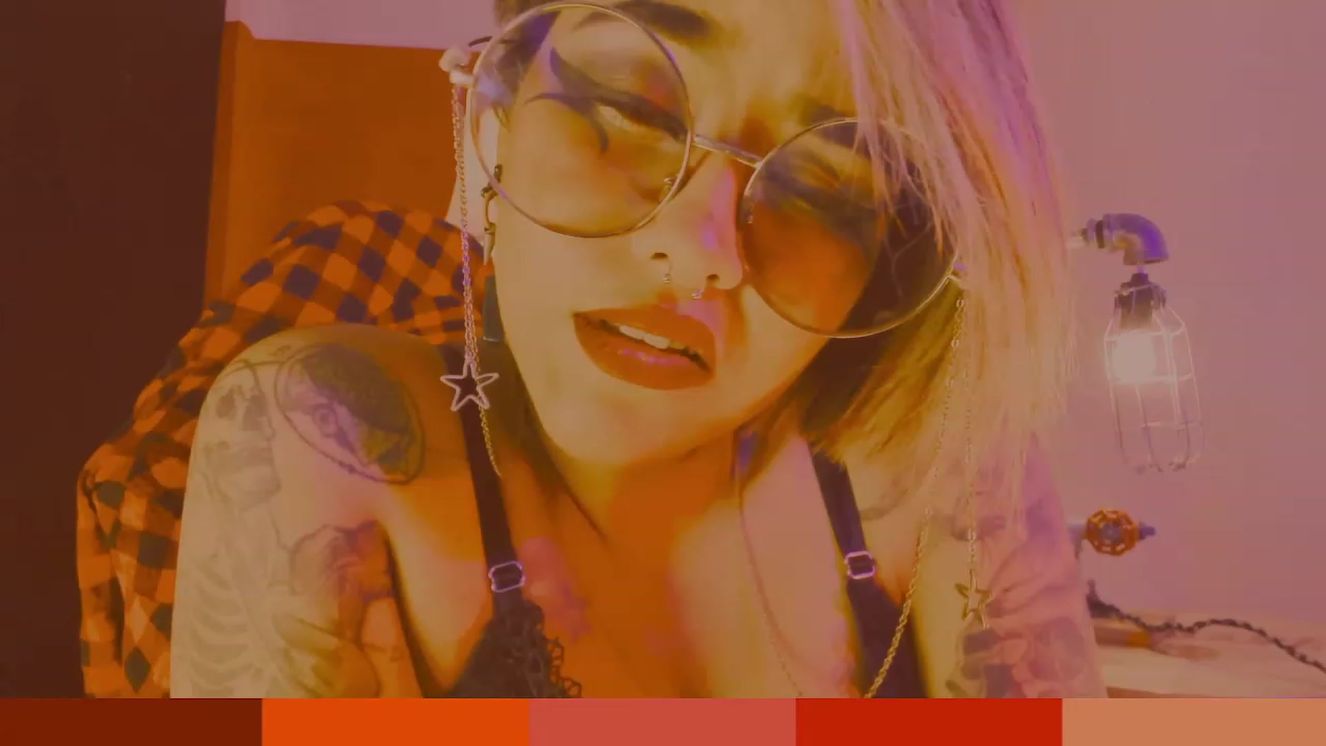 Gallery image thumbnail from AbraxxysRadio's myfreecams stream on, 04/12/2023, 24:20 image 11 of 20