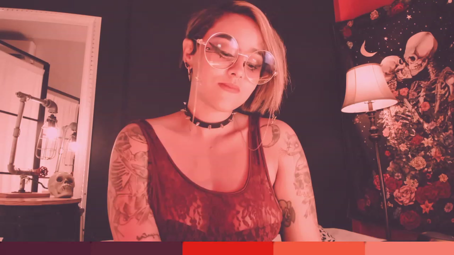Gallery image thumbnail from AbraxxysRadio's myfreecams stream on, 04/20/2023, 24:20 image 5 of 20