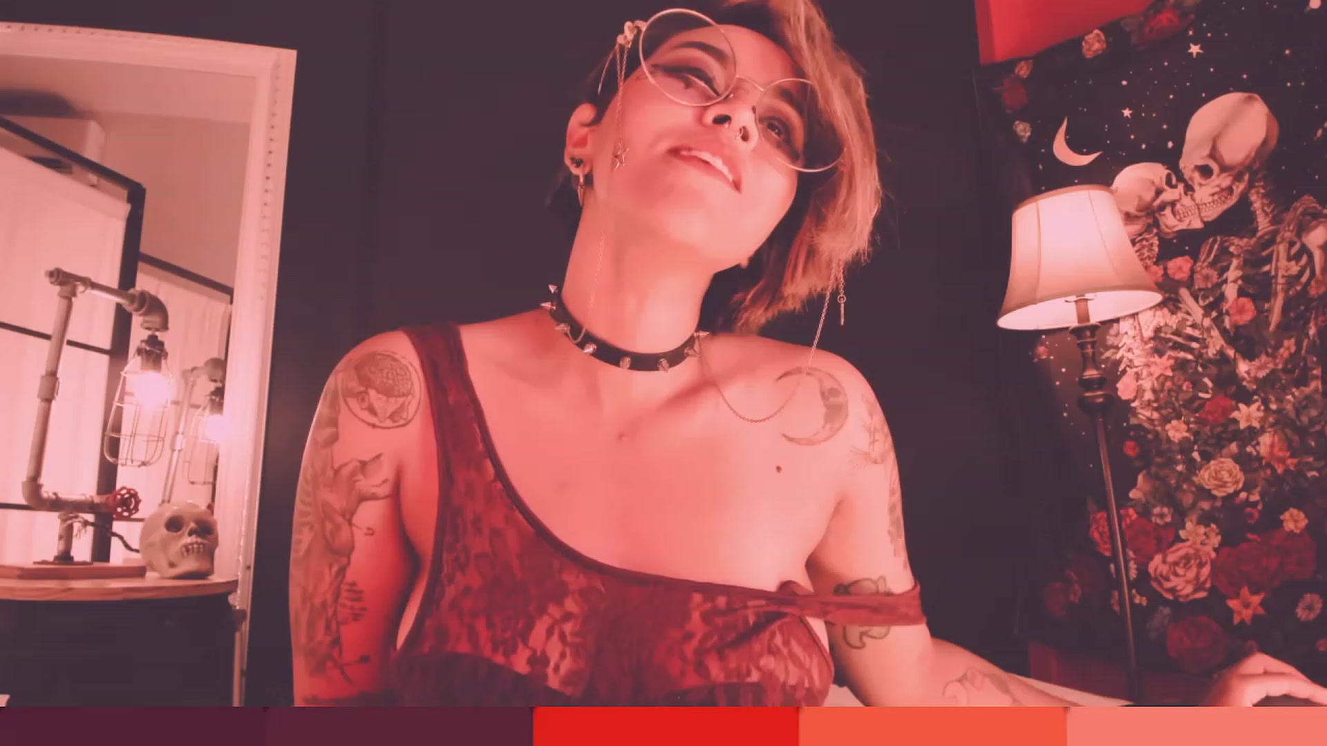 Gallery image thumbnail from AbraxxysRadio's myfreecams stream on, 04/20/2023, 24:20 image 4 of 20