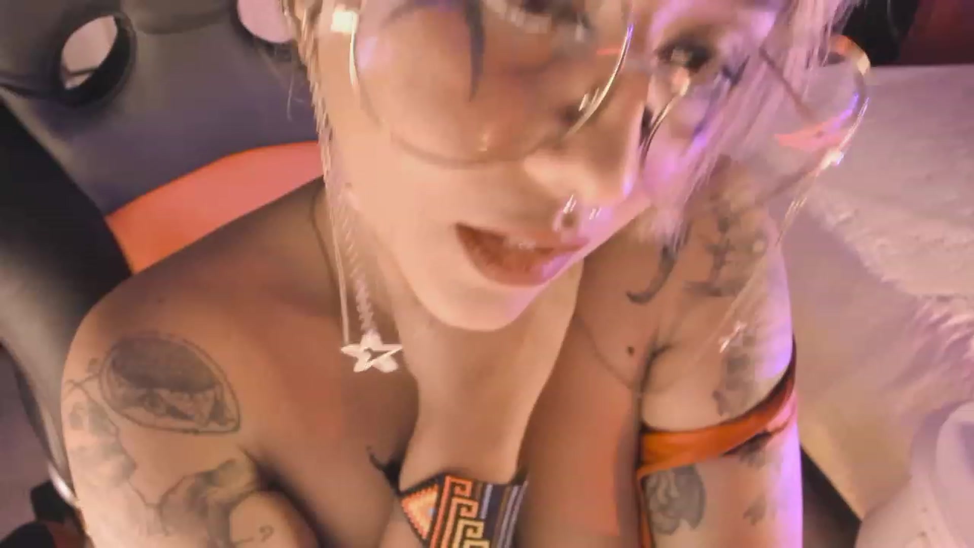 Gallery image thumbnail from AbraxxysRadio's myfreecams stream on, 04/25/2023, 01:14 image 5 of 20