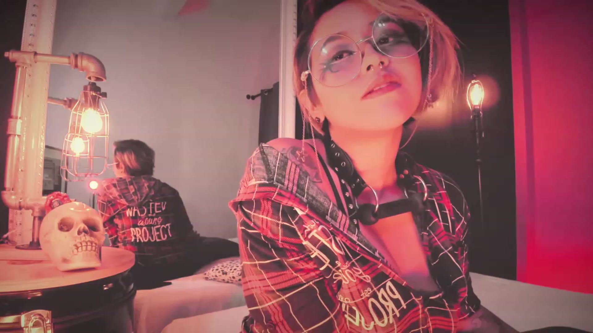 Gallery image thumbnail from AbraxxysRadio's myfreecams stream on, 04/30/2023, 17:48 image 14 of 20