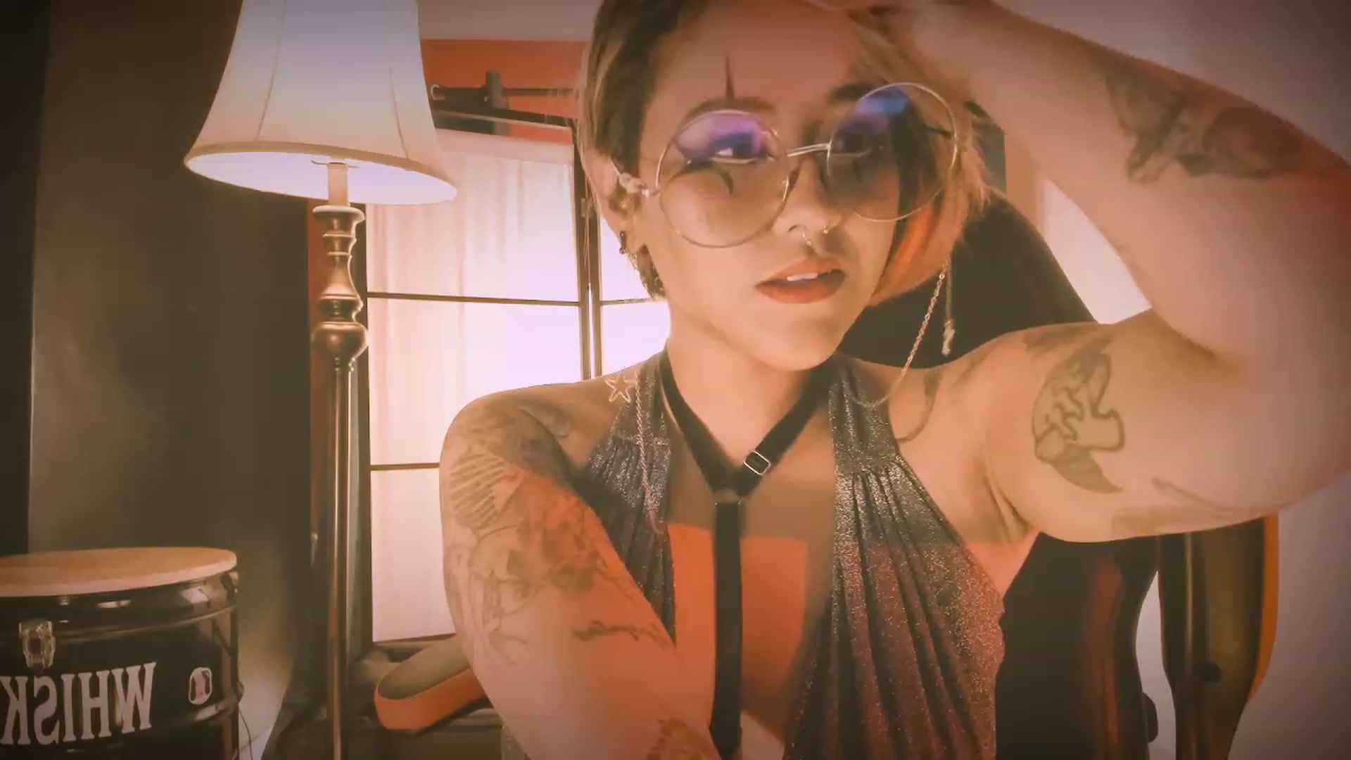 Gallery image thumbnail from AbraxxysRadio's myfreecams stream on, 05/04/2023, 19:28 image 19 of 20