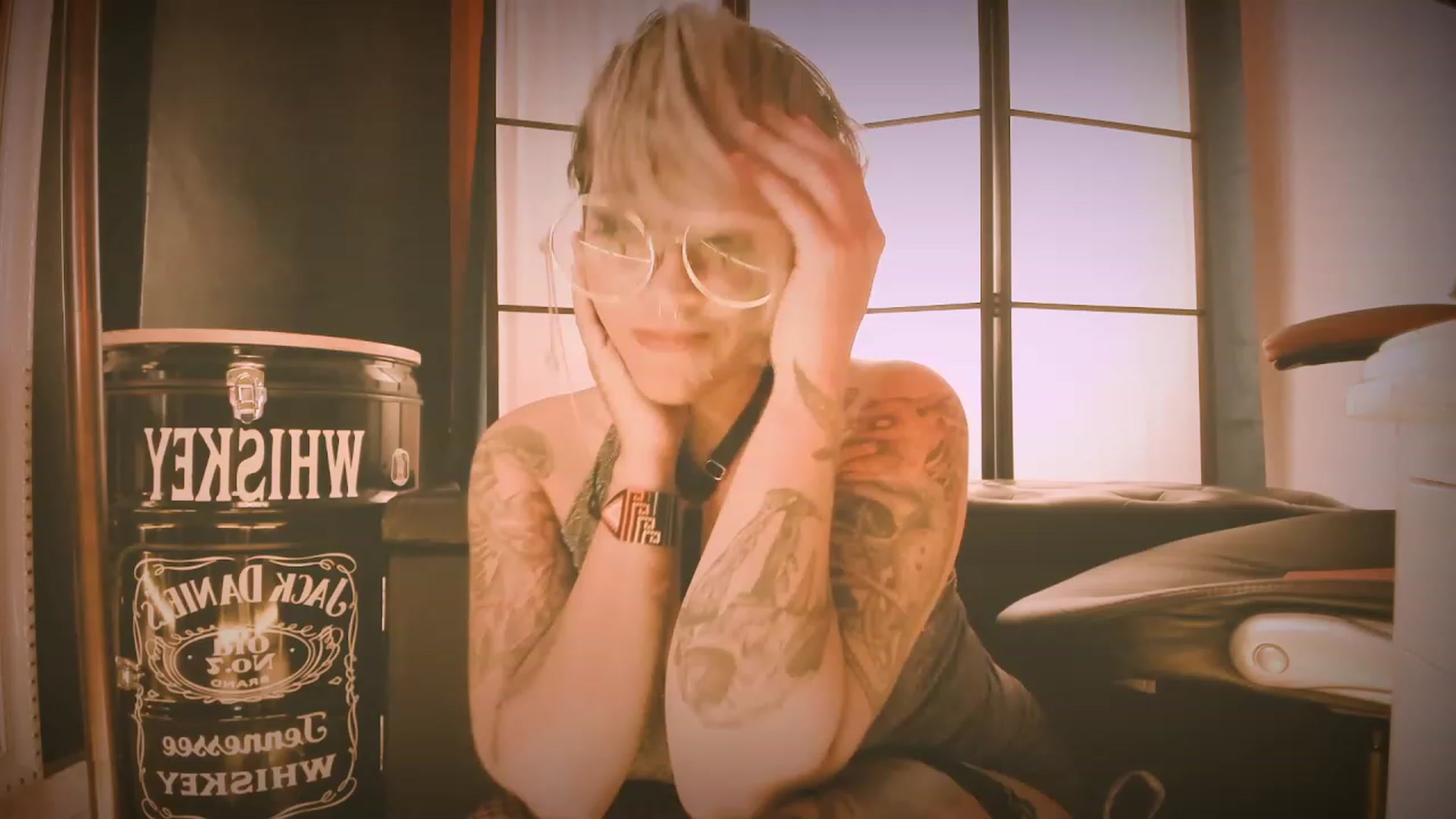 Gallery image thumbnail from AbraxxysRadio's myfreecams stream on, 05/05/2023, 02:31 image 13 of 20