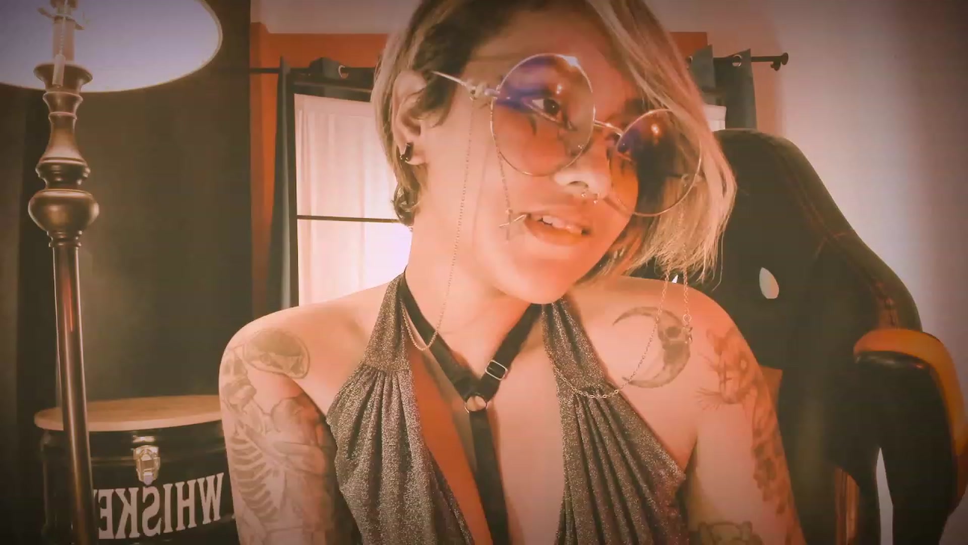 Gallery image thumbnail from AbraxxysRadio's myfreecams stream on, 05/05/2023, 02:31 image 6 of 20
