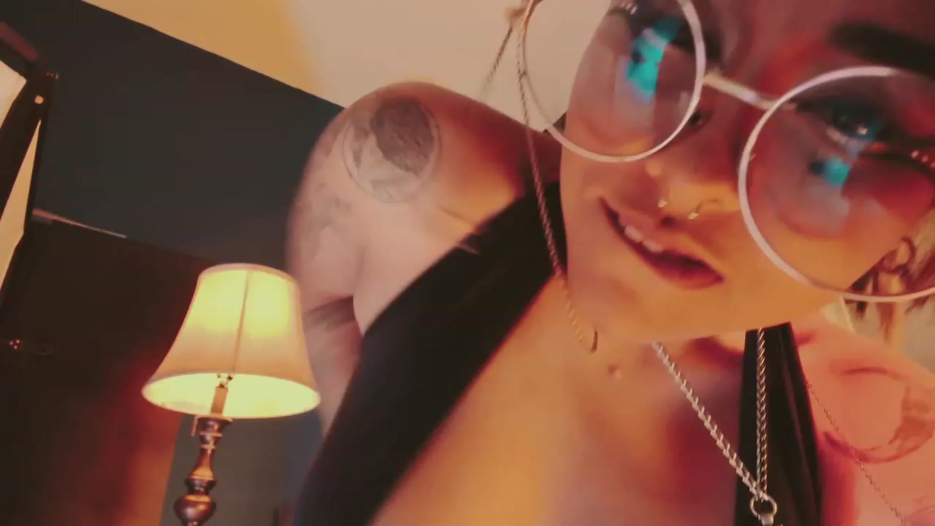 Gallery image thumbnail from AbraxxysRadio's myfreecams stream on, 05/09/2023, 01:00 image 2 of 20