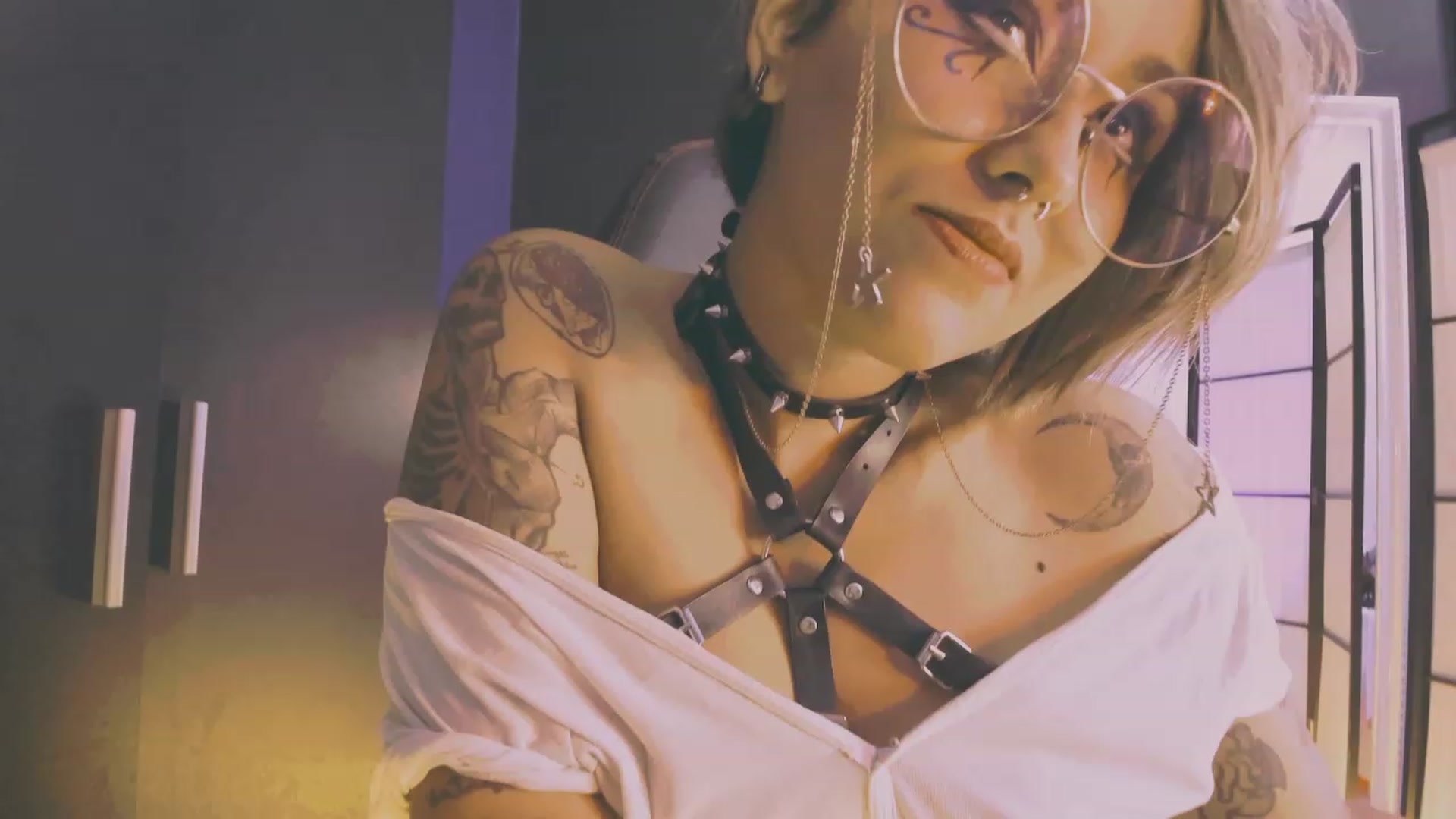 Gallery image thumbnail from AbraxxysRadio's myfreecams stream on, 05/09/2023, 19:38 image 7 of 20