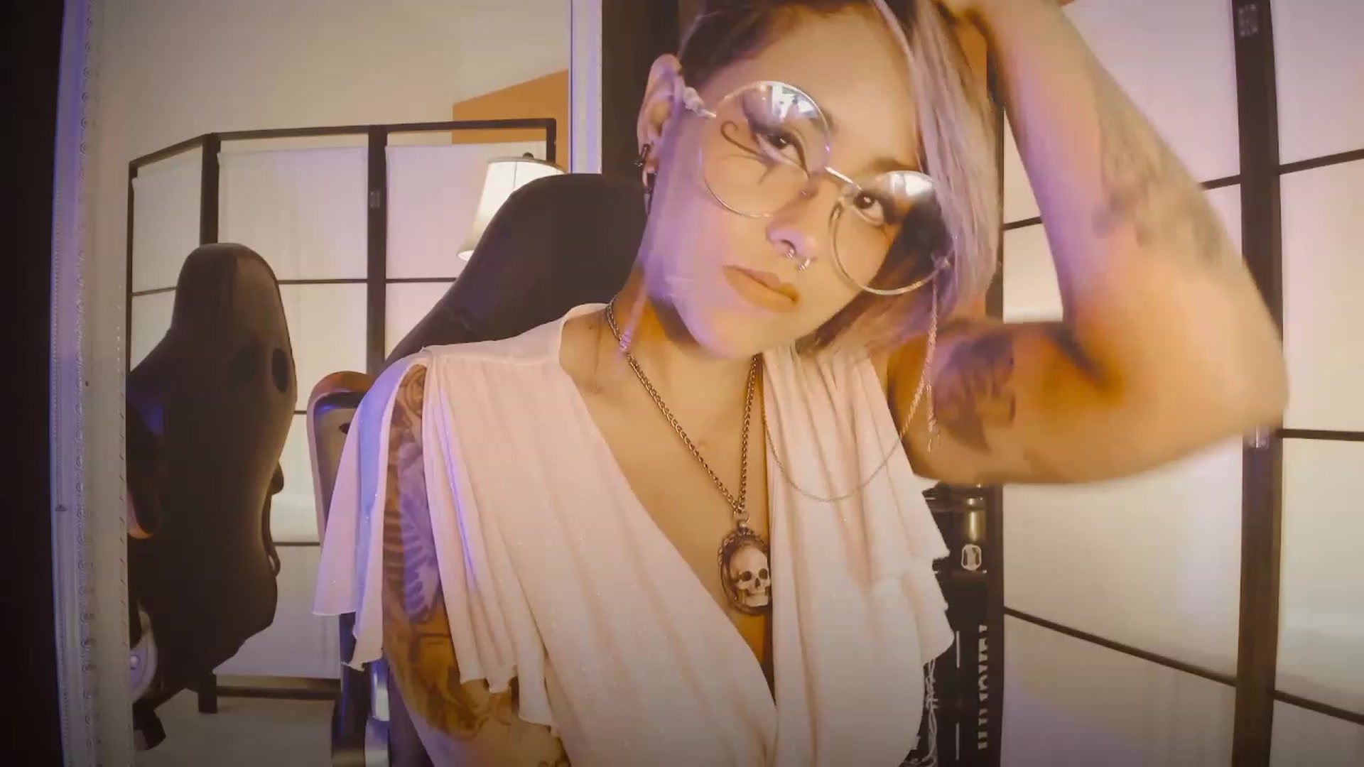 Gallery image thumbnail from AbraxxysRadio's myfreecams stream on, 05/14/2023, 21:48 image 4 of 20