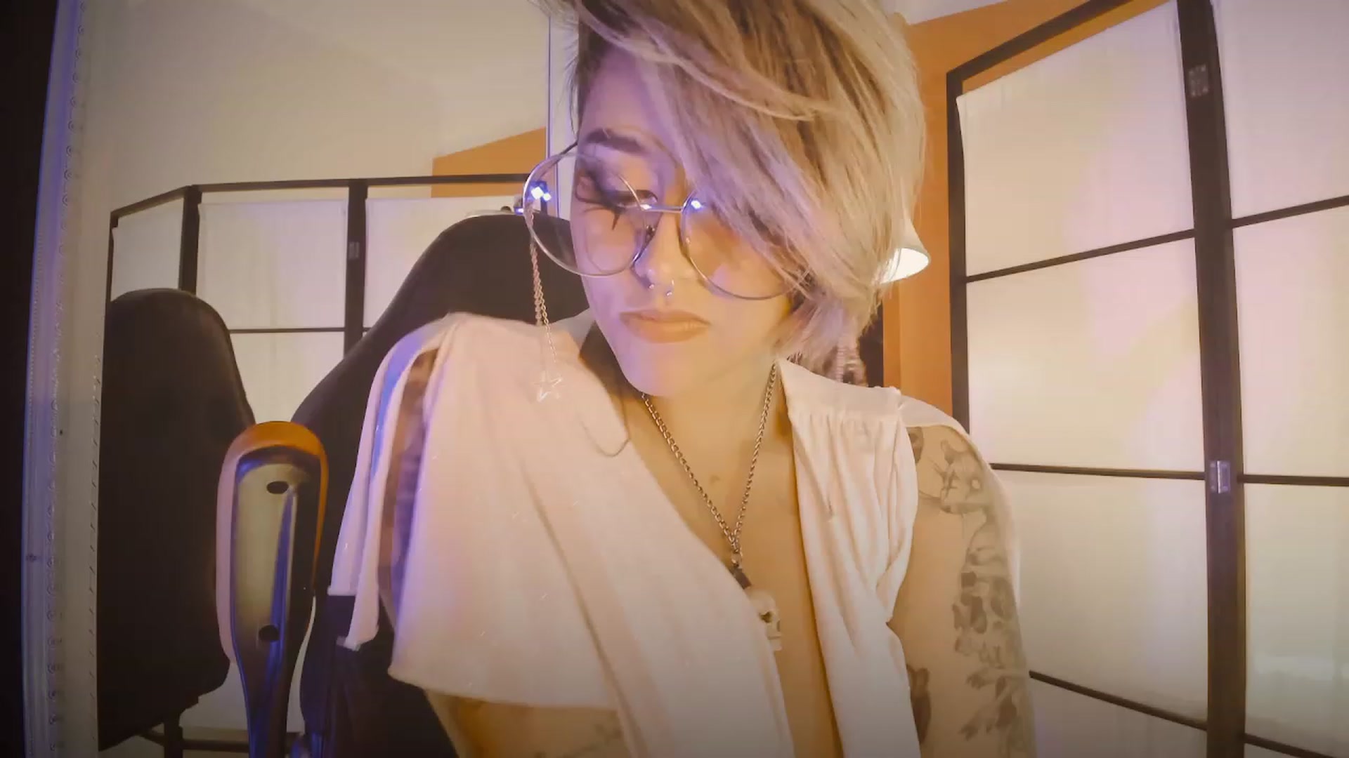 Gallery image thumbnail from AbraxxysRadio's myfreecams stream on, 05/14/2023, 21:48 image 9 of 20