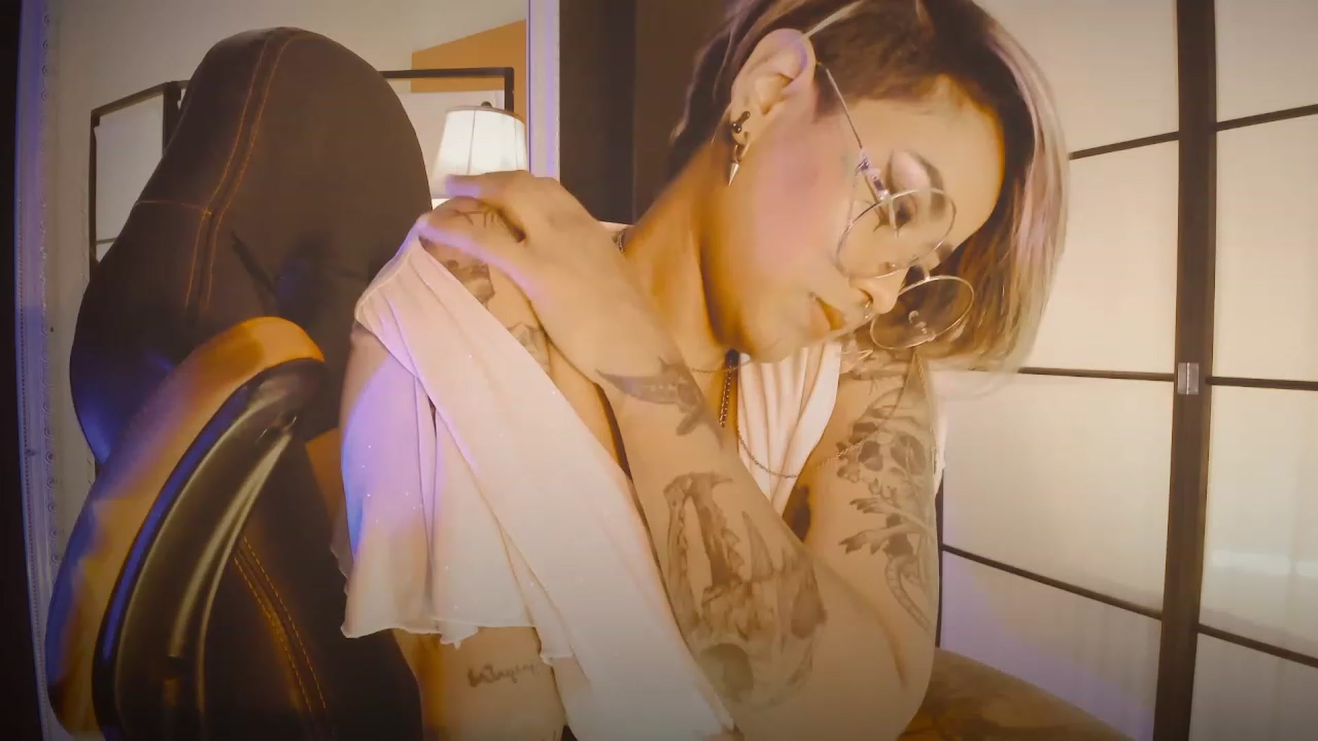 Gallery image thumbnail from AbraxxysRadio's myfreecams stream on, 05/14/2023, 21:48 image 18 of 20